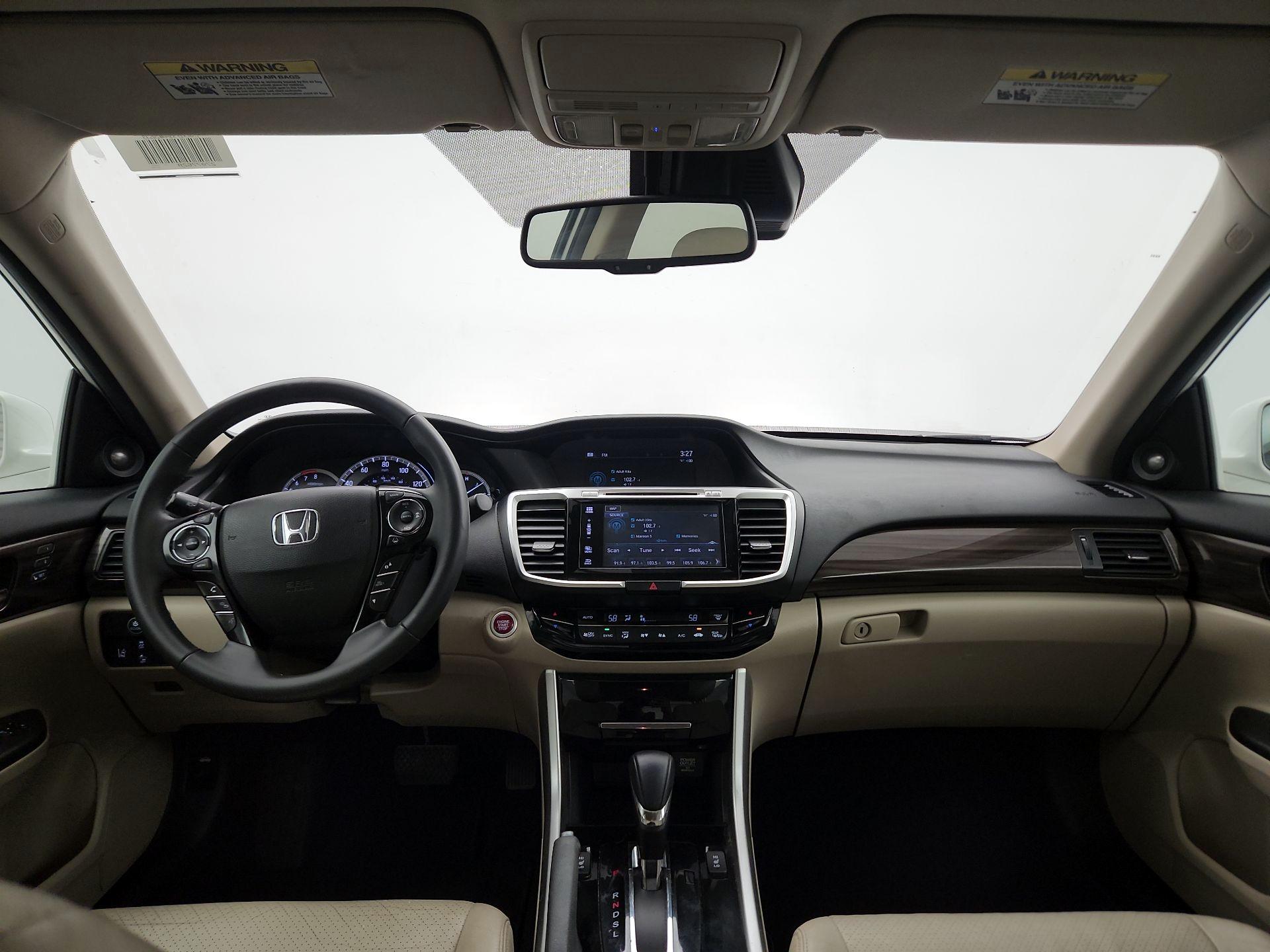 Thumbnail: 2017 Honda Accord - 9