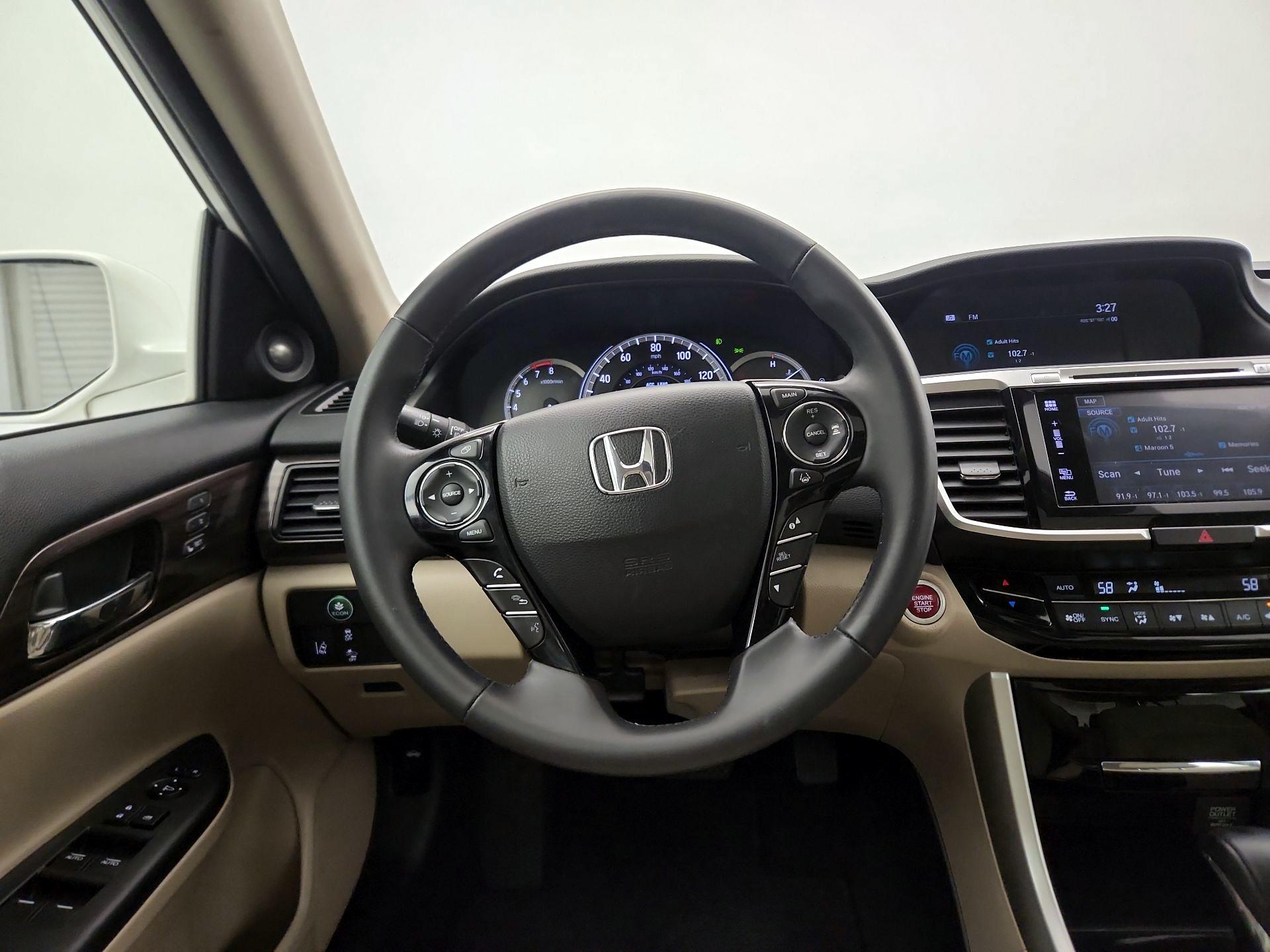 Thumbnail: 2017 Honda Accord - 10