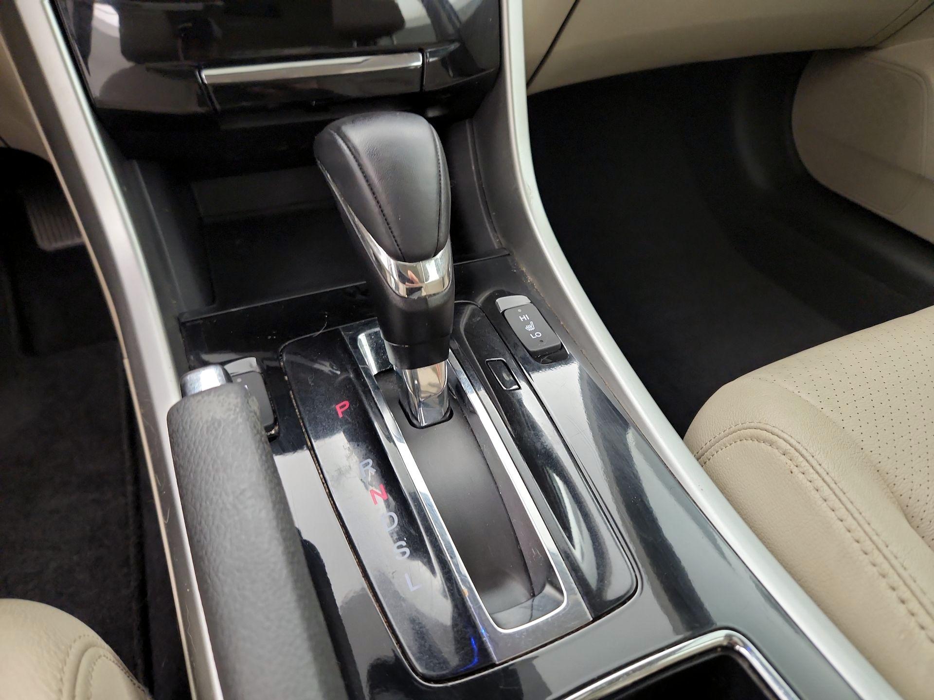 Thumbnail: 2017 Honda Accord - 17