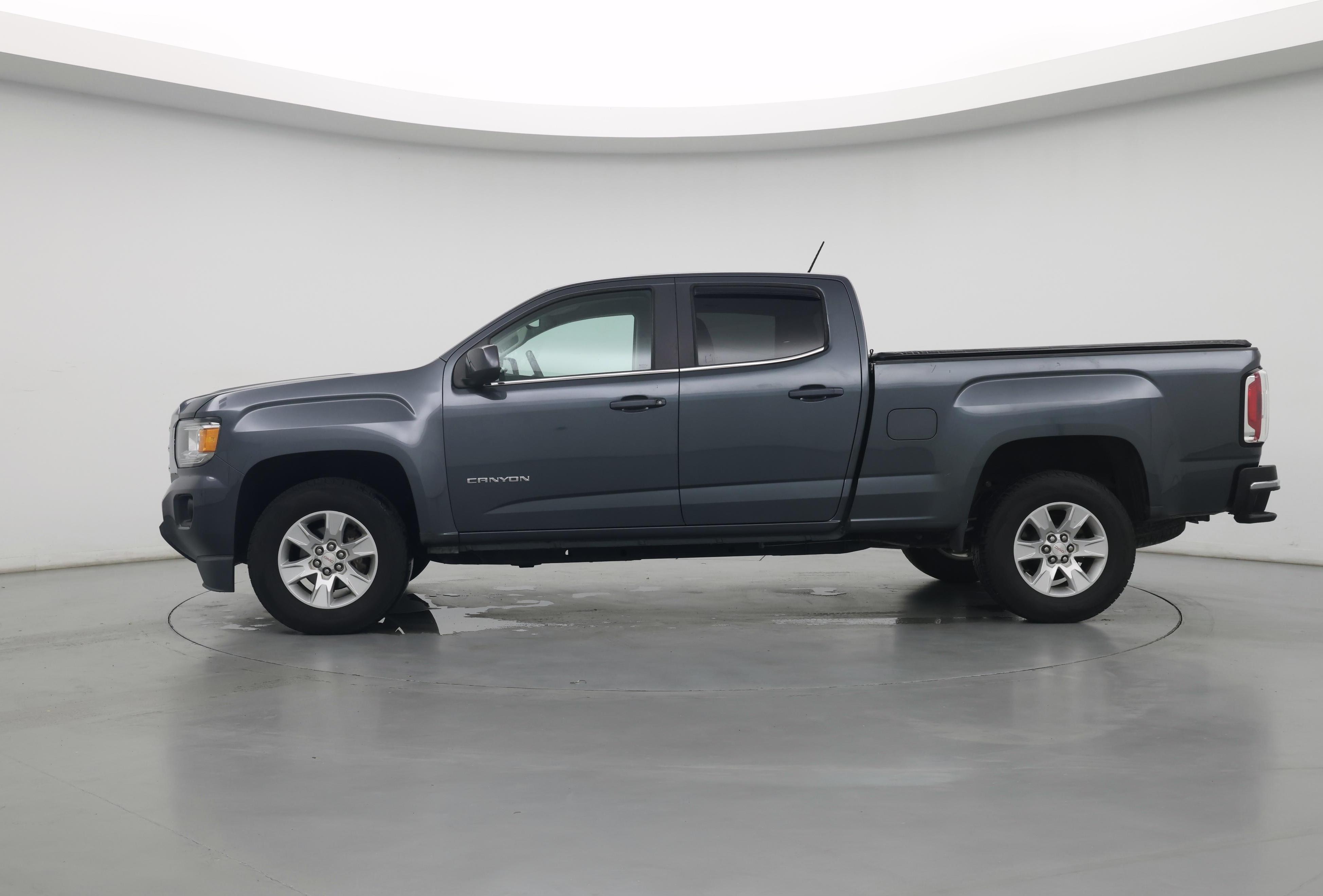 Thumbnail: 2015 GMC Canyon - 3