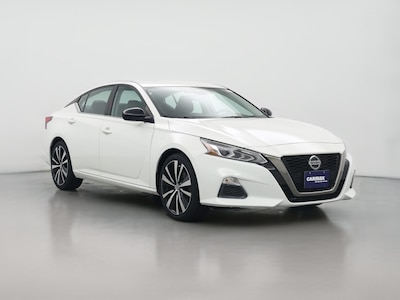 White 2020 Nissan Altima SR
