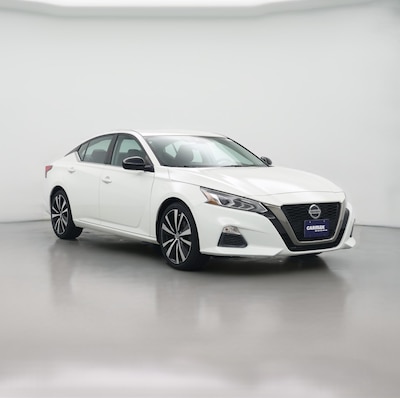 White 2020 Nissan Altima SR