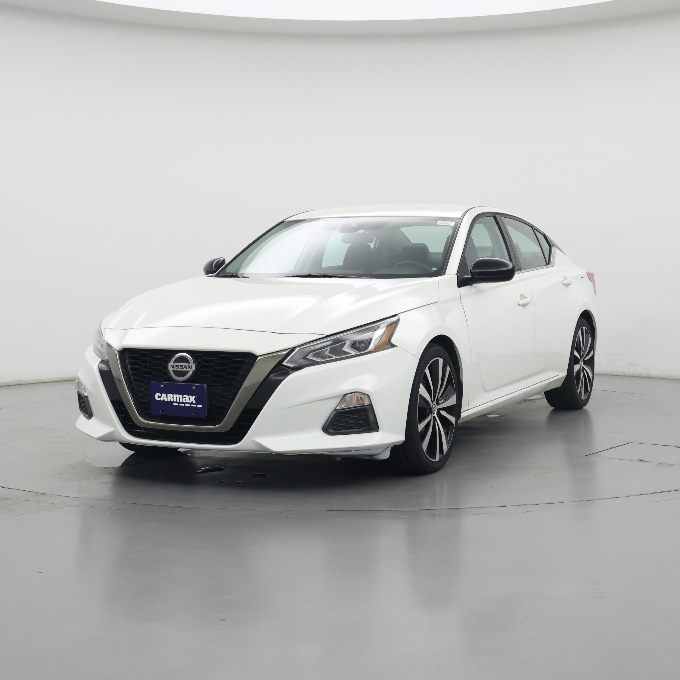 Thumbnail: 2020 Nissan Altima - 4