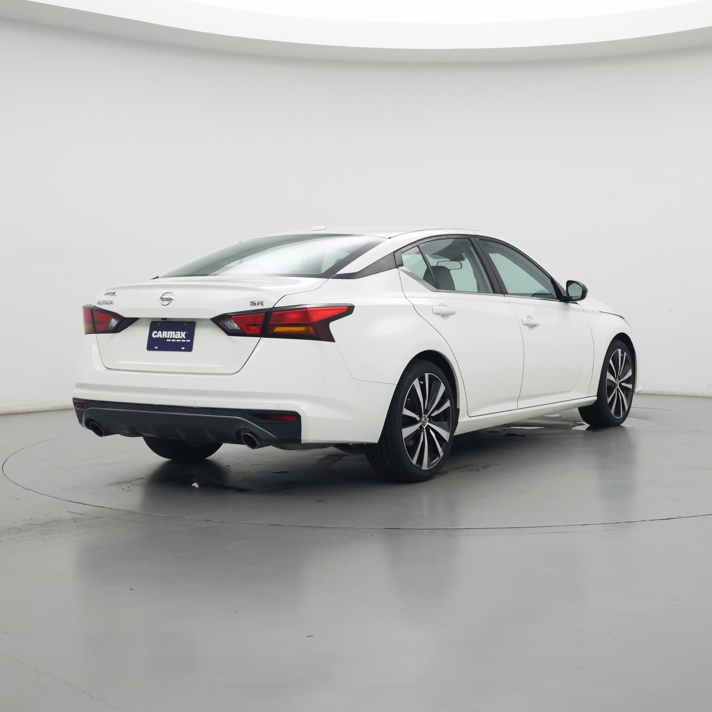 Thumbnail: 2020 Nissan Altima - 8