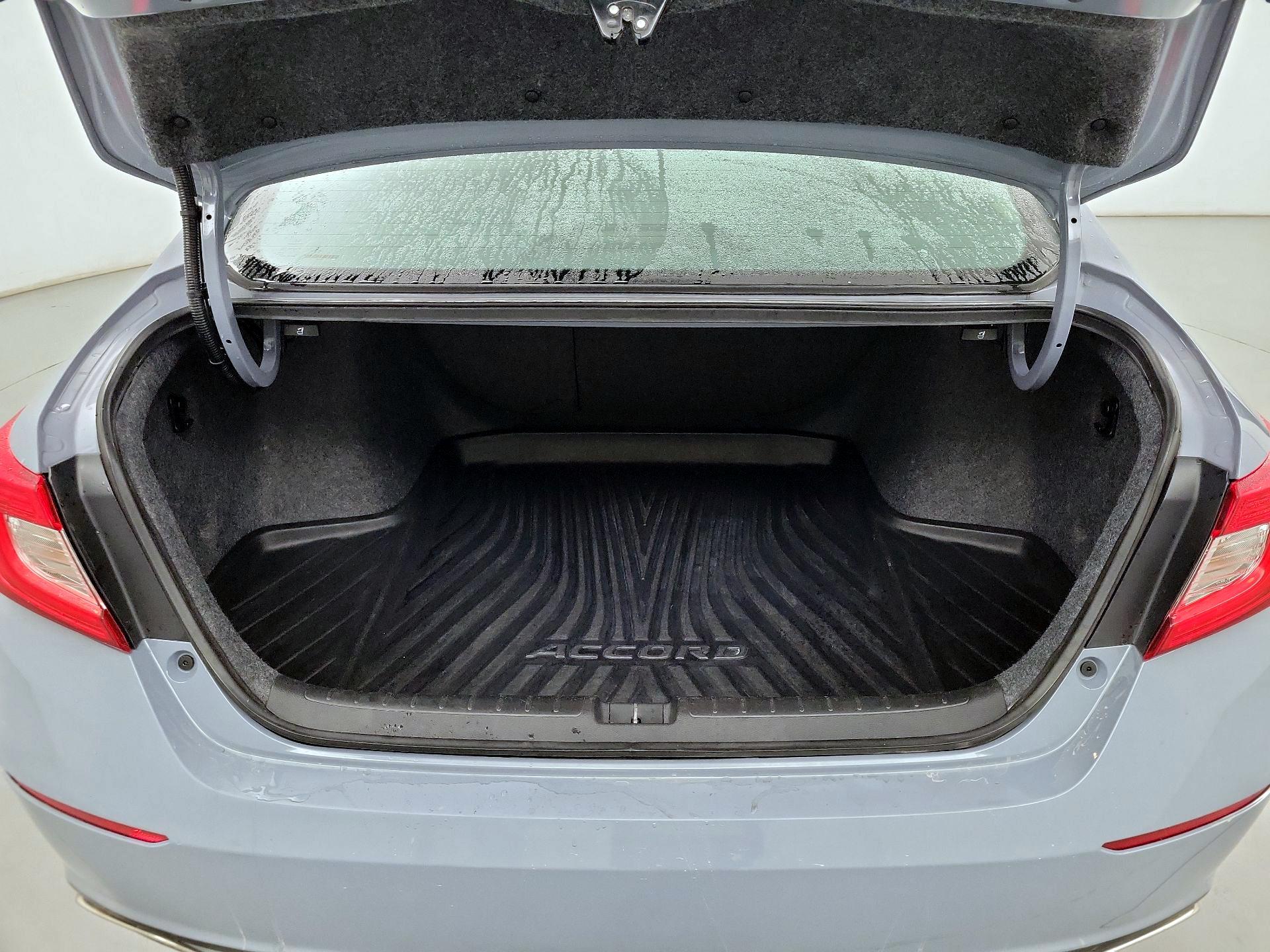 Thumbnail: 2021 Honda Accord - 20