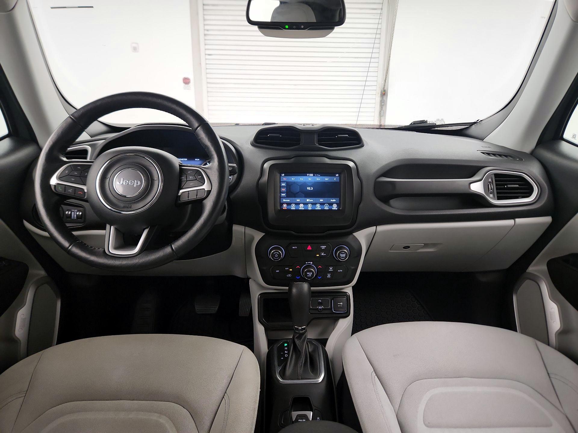 Thumbnail: 2021 Jeep Renegade - 9