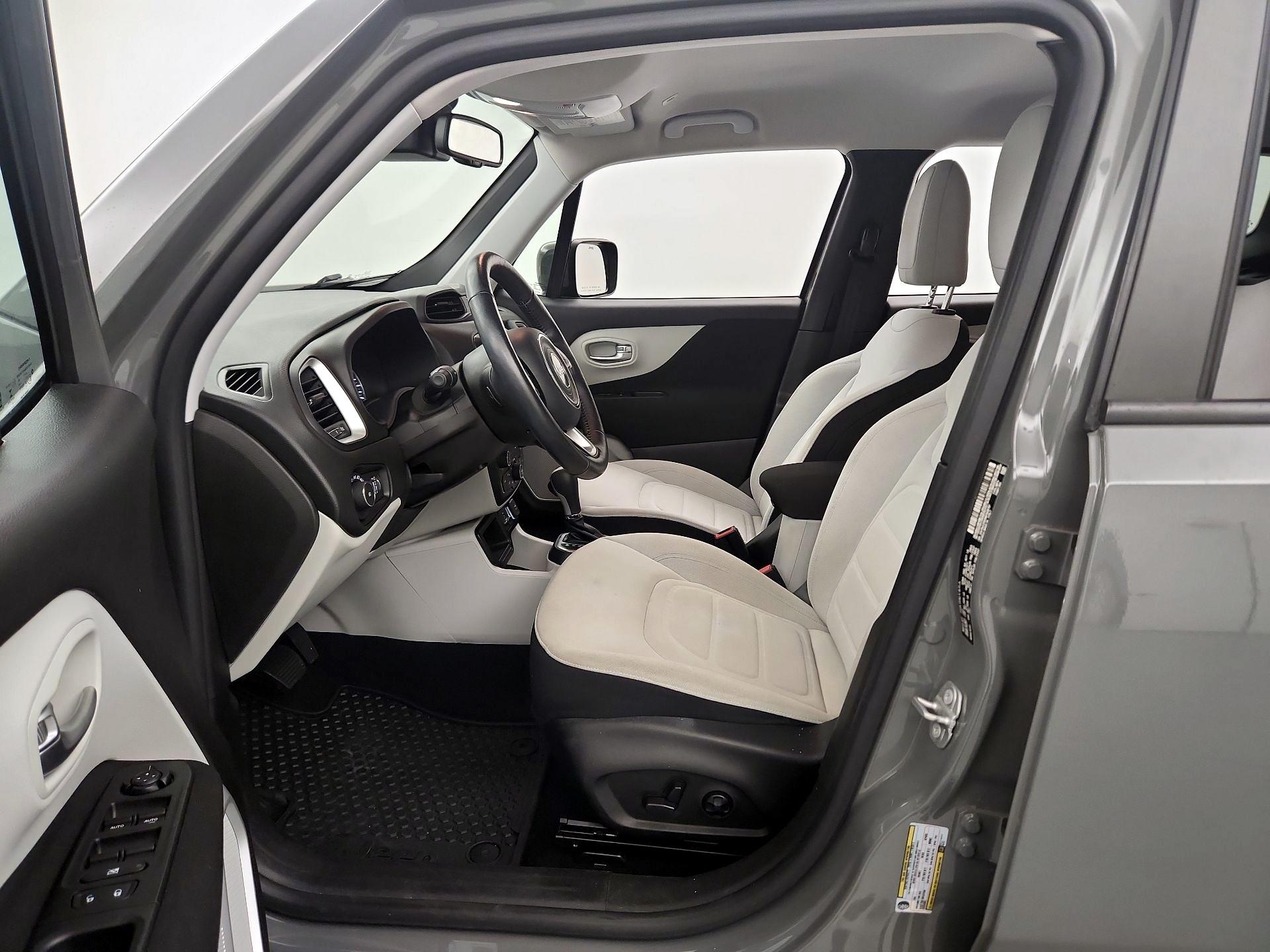 Thumbnail: 2021 Jeep Renegade - 11