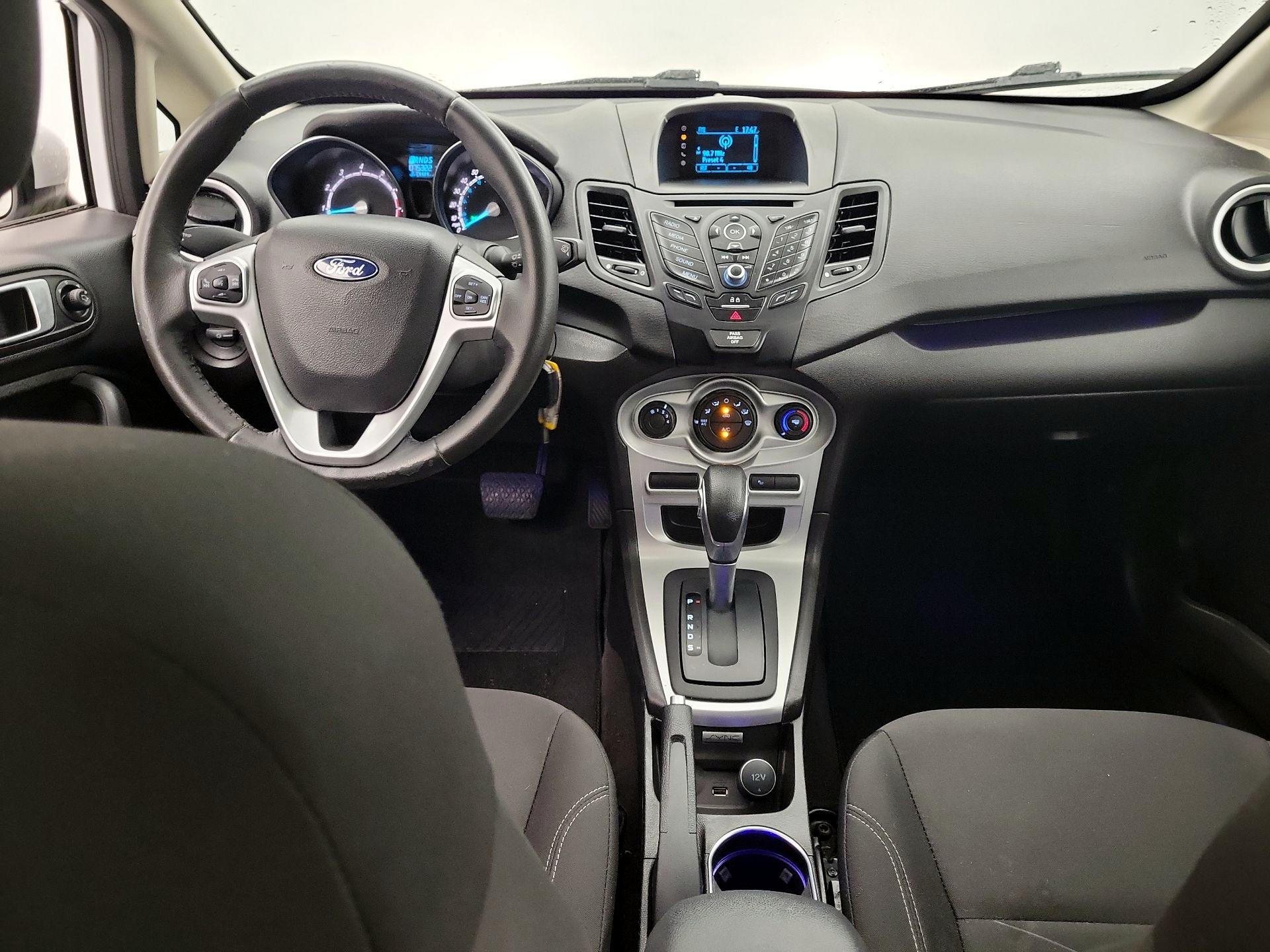 Thumbnail: 2016 Ford Fiesta - 9