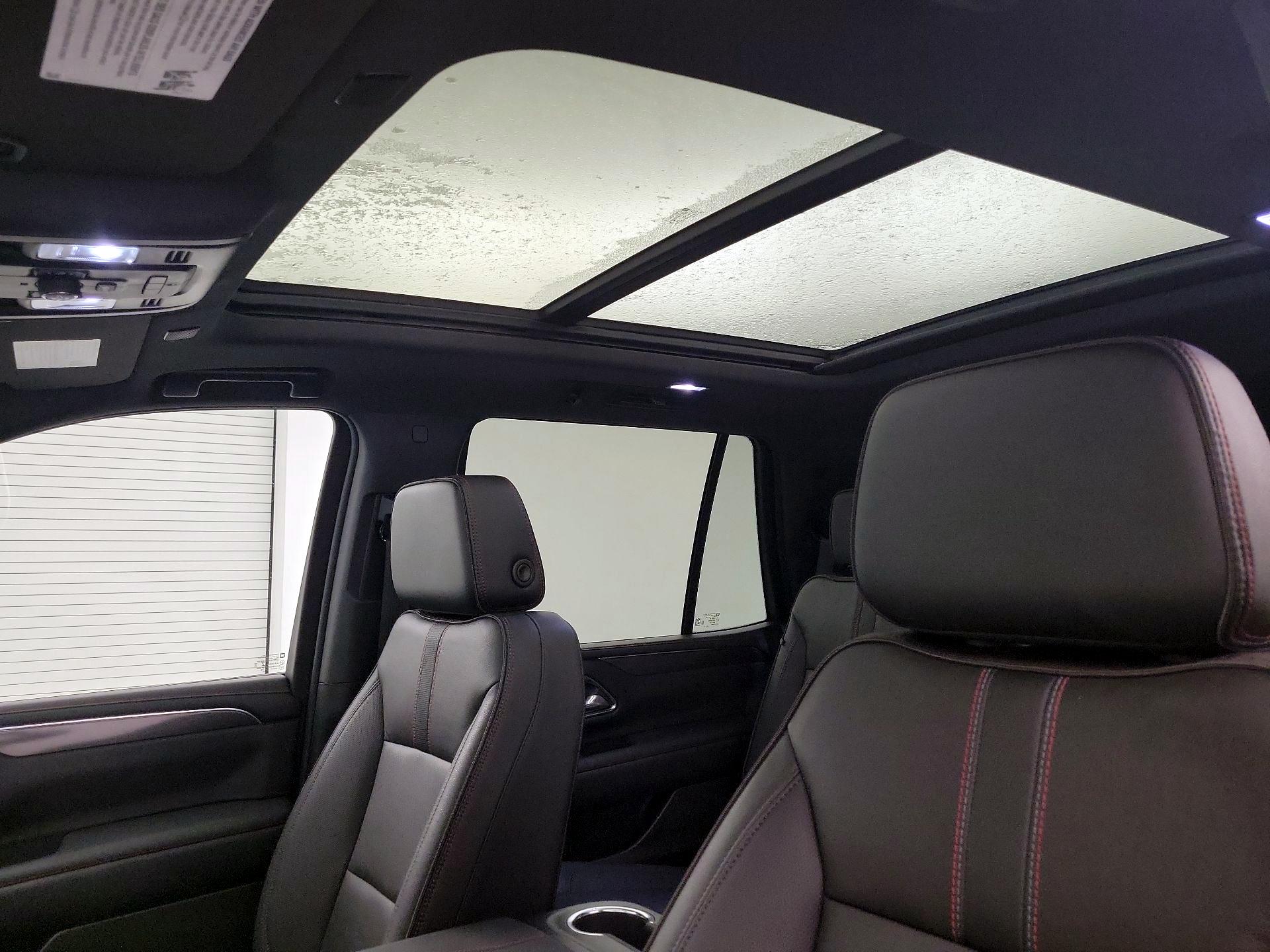 Thumbnail: 2023 Chevrolet Tahoe - 20