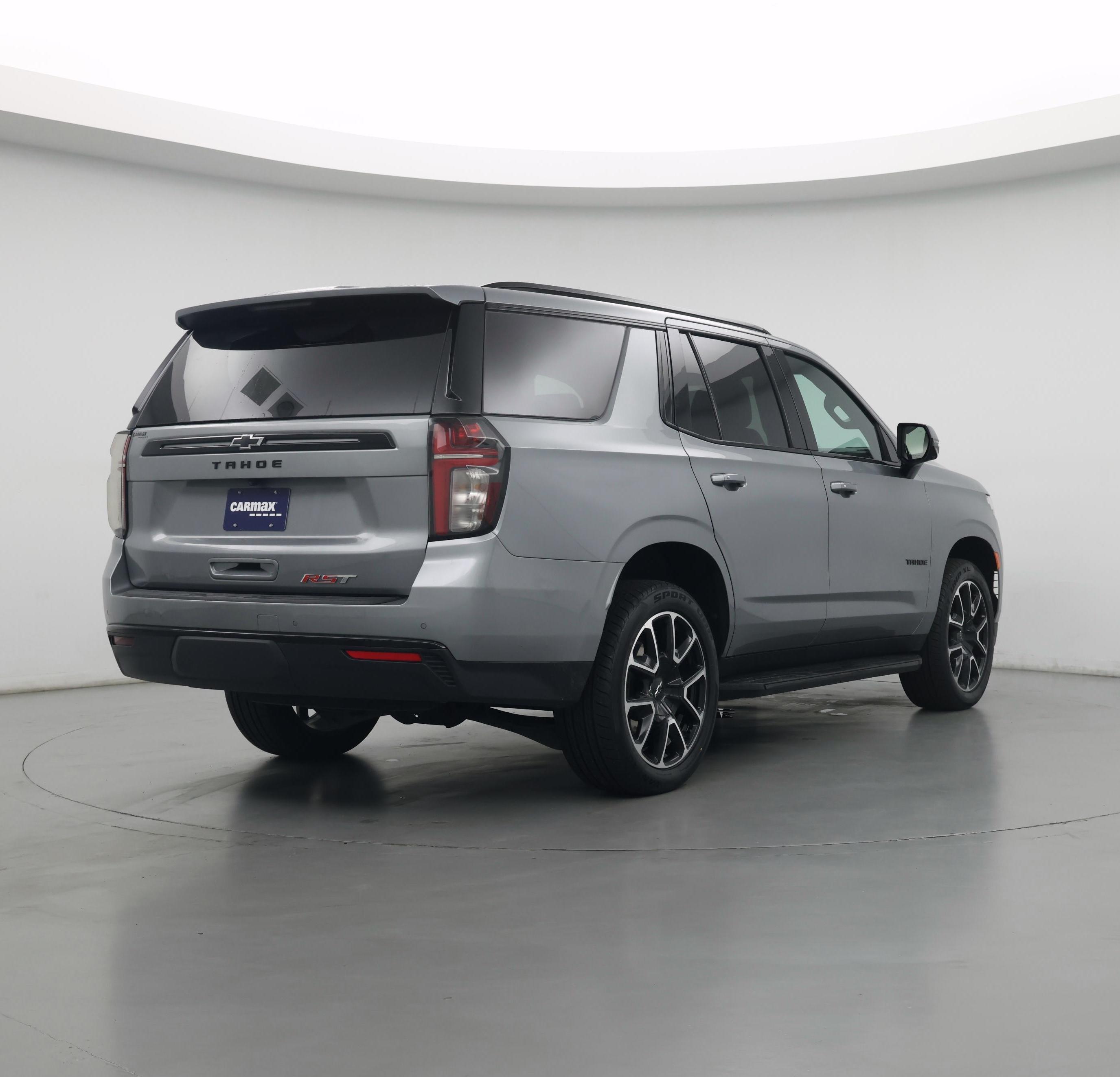 Thumbnail: 2023 Chevrolet Tahoe - 8