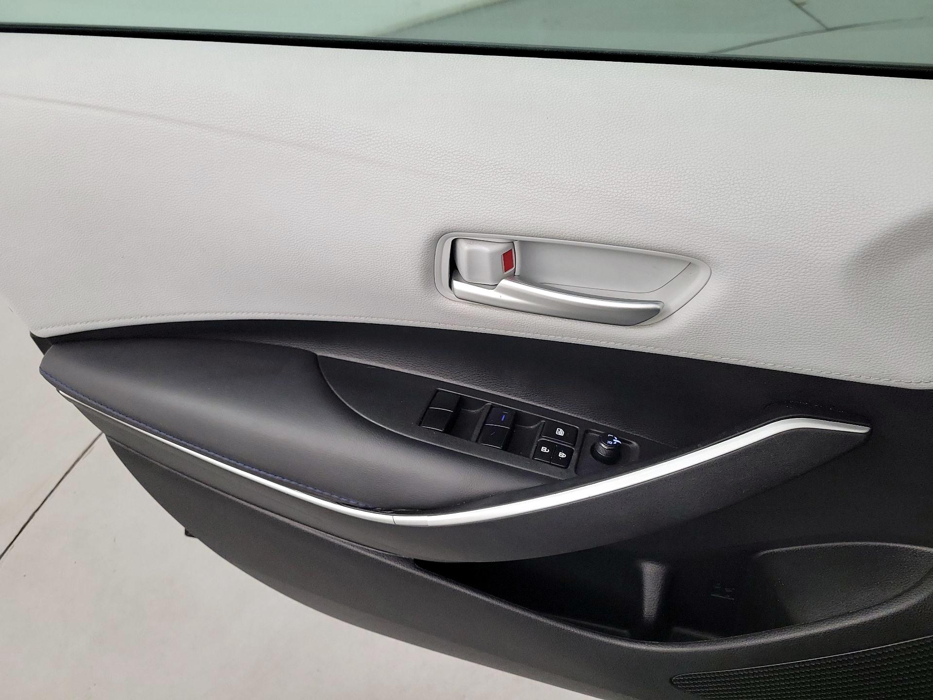 Thumbnail: 2020 Toyota Corolla - 10