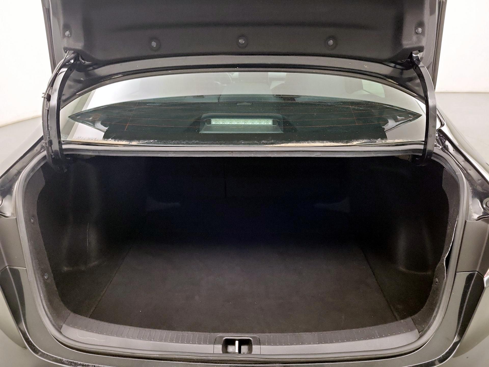 Thumbnail: 2020 Toyota Corolla - 18