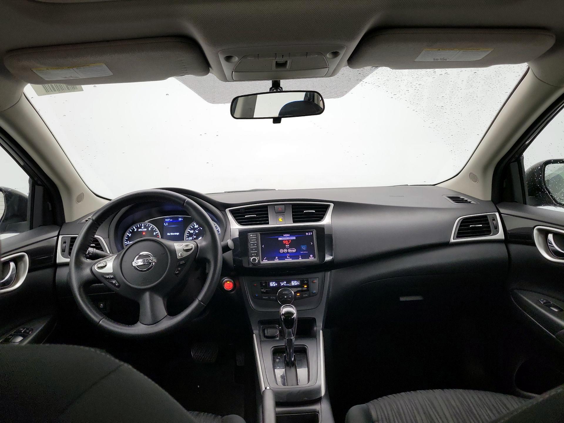 Thumbnail: 2019 Nissan Sentra - 9