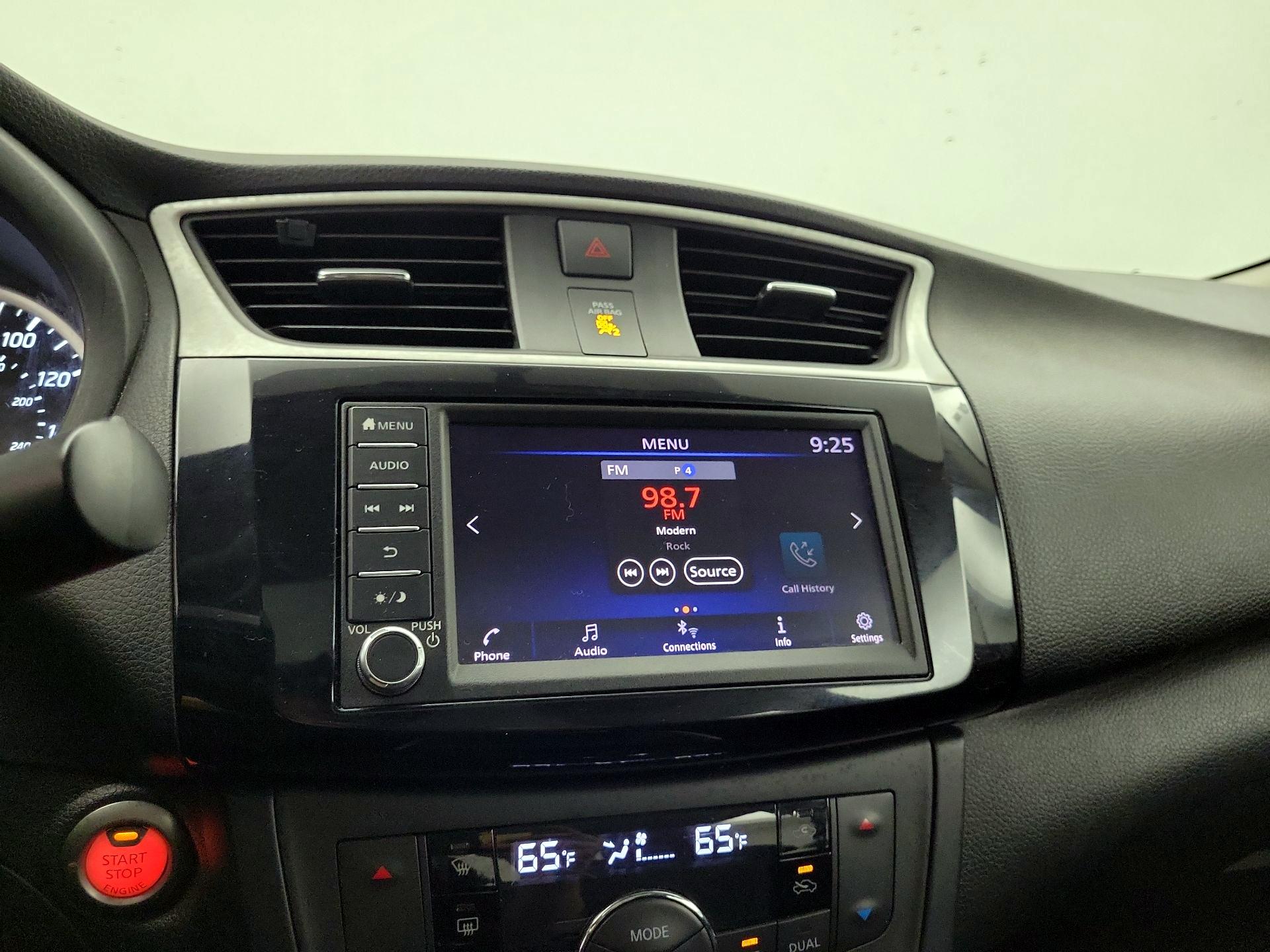 Thumbnail: 2019 Nissan Sentra - 15