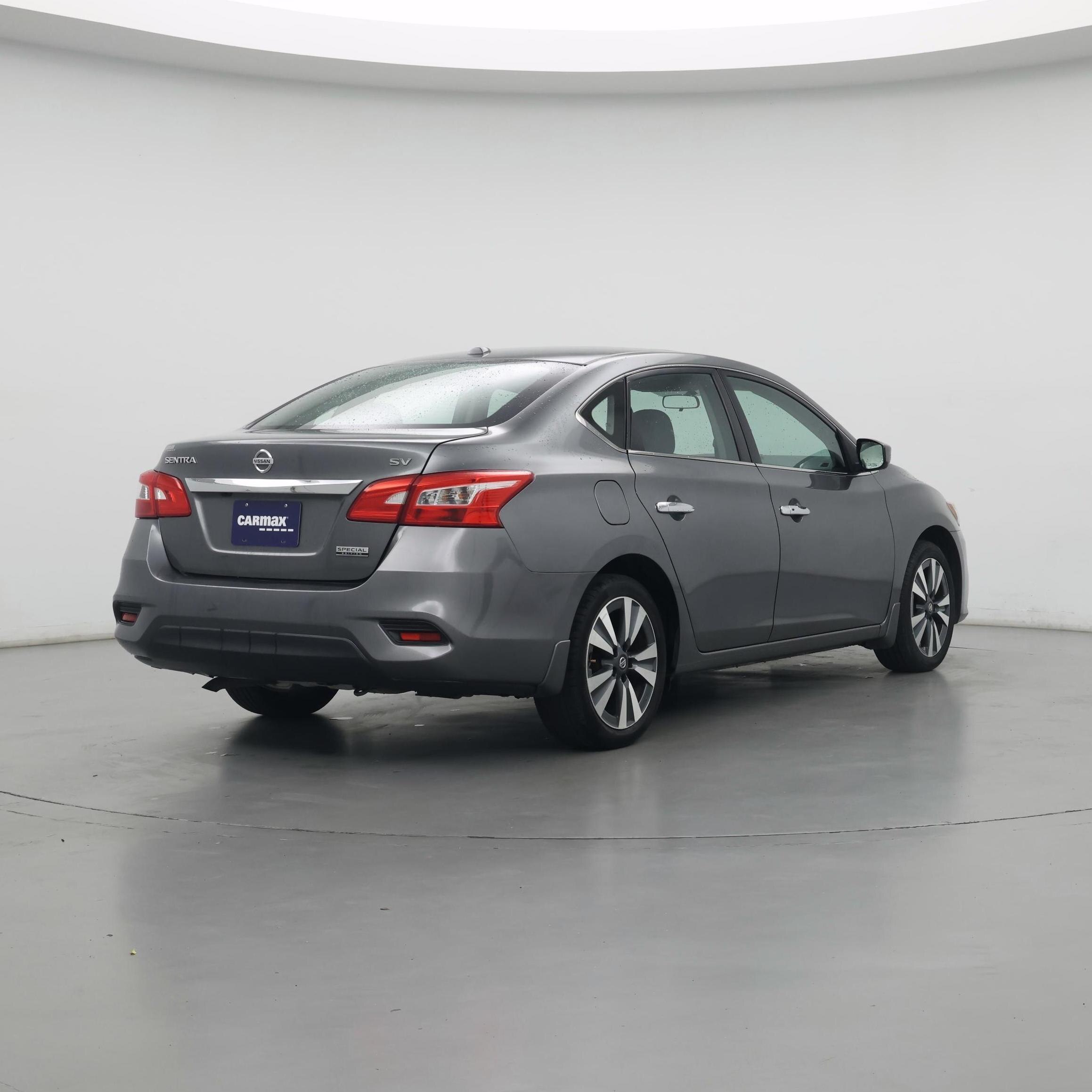 Thumbnail: 2019 Nissan Sentra - 2