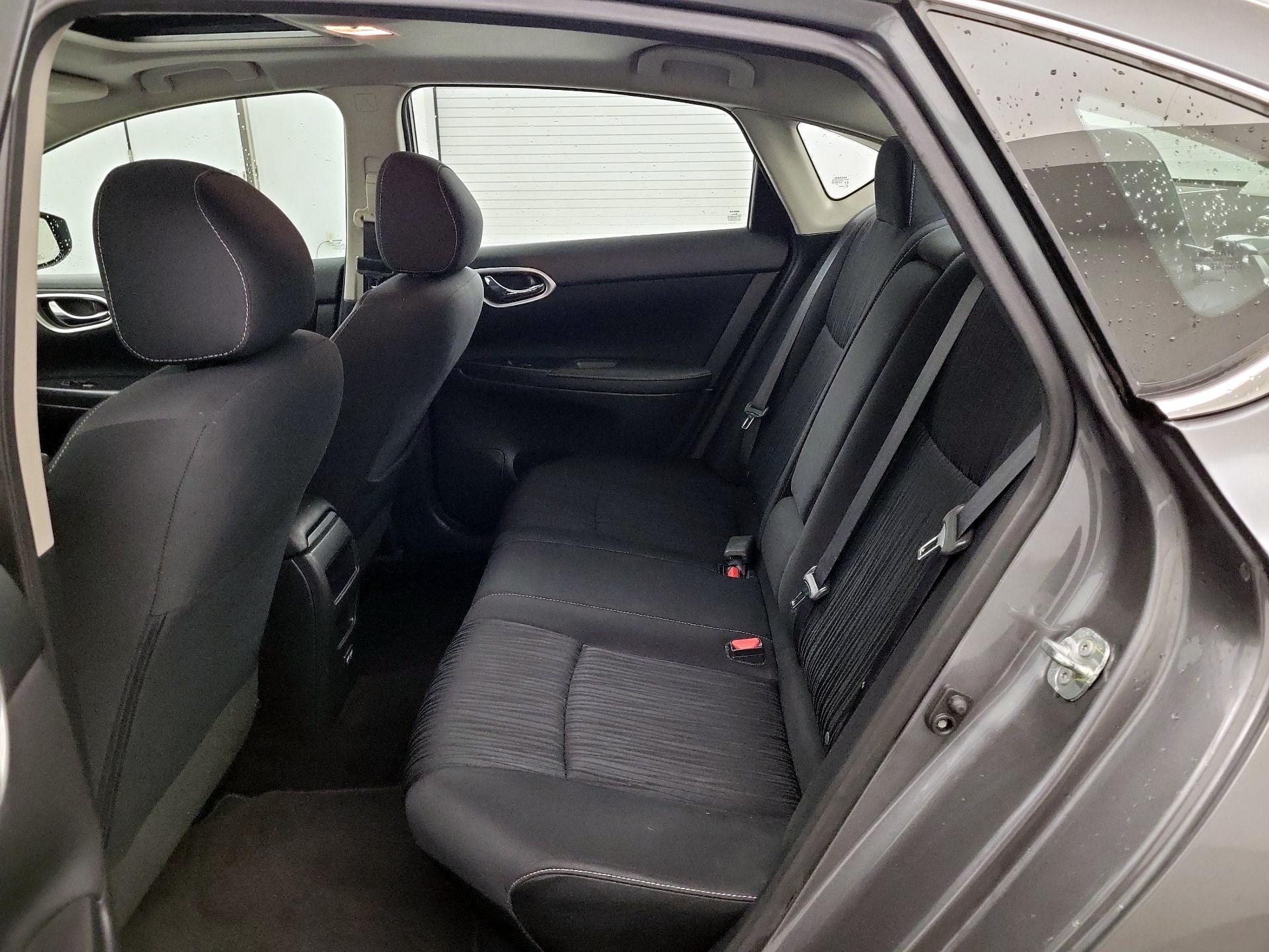 Thumbnail: 2019 Nissan Sentra - 20