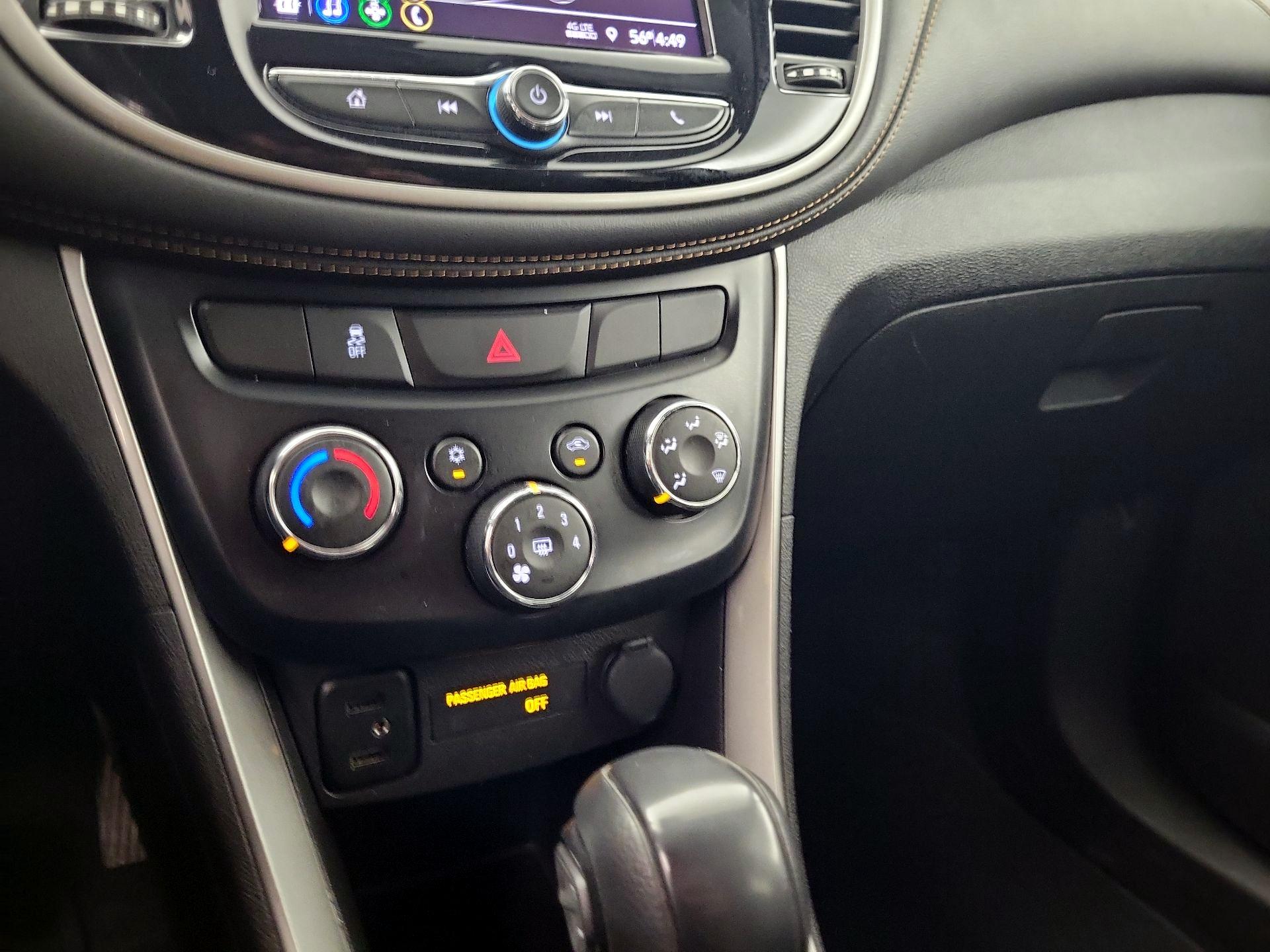 Thumbnail: 2020 Chevrolet Trax - 16