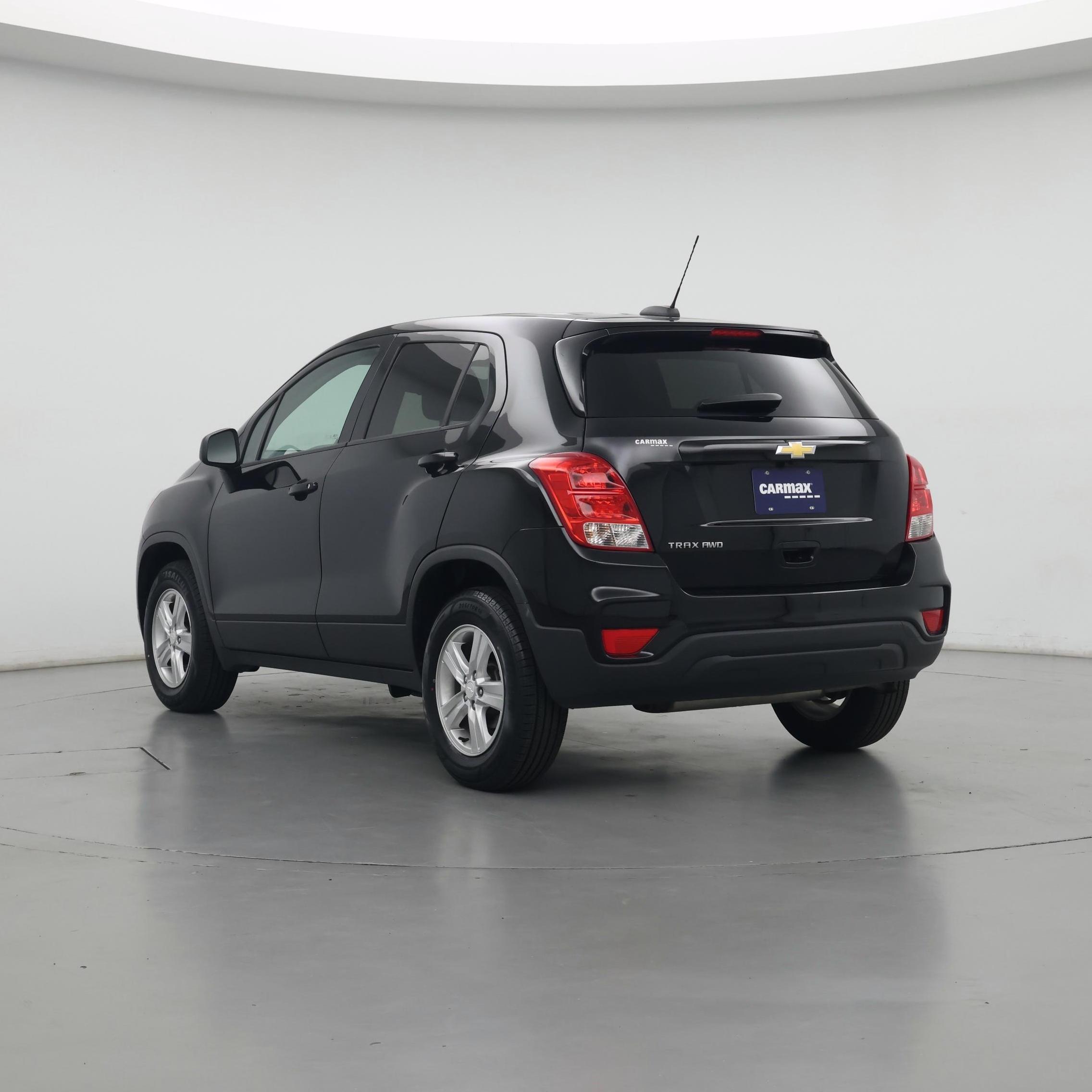 Thumbnail: 2020 Chevrolet Trax - 2