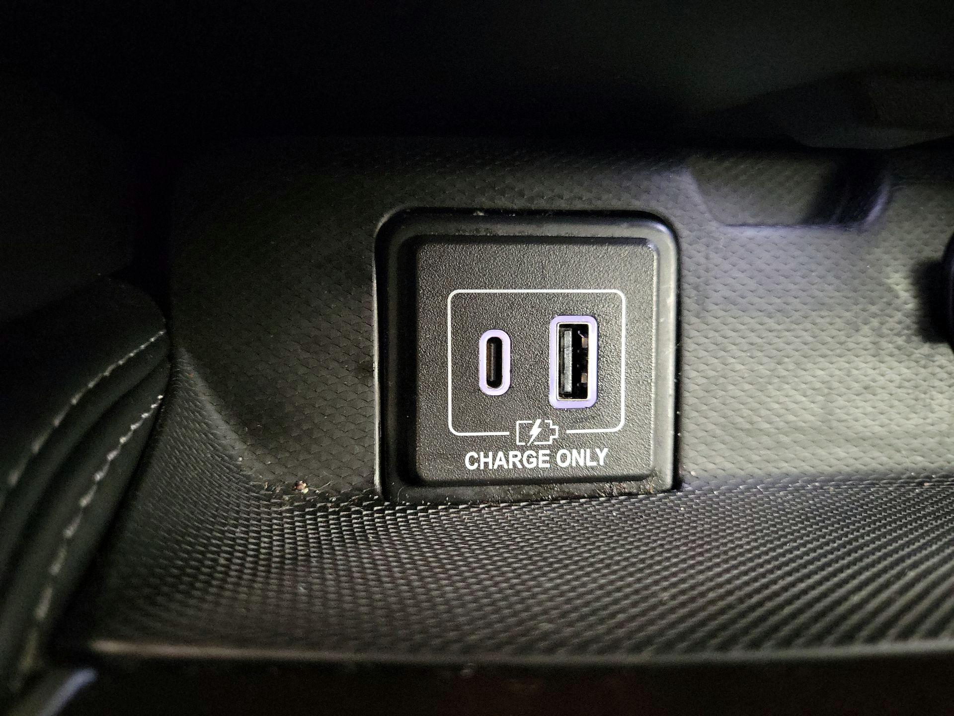 Thumbnail: 2019 INFINITI QX60 - 18