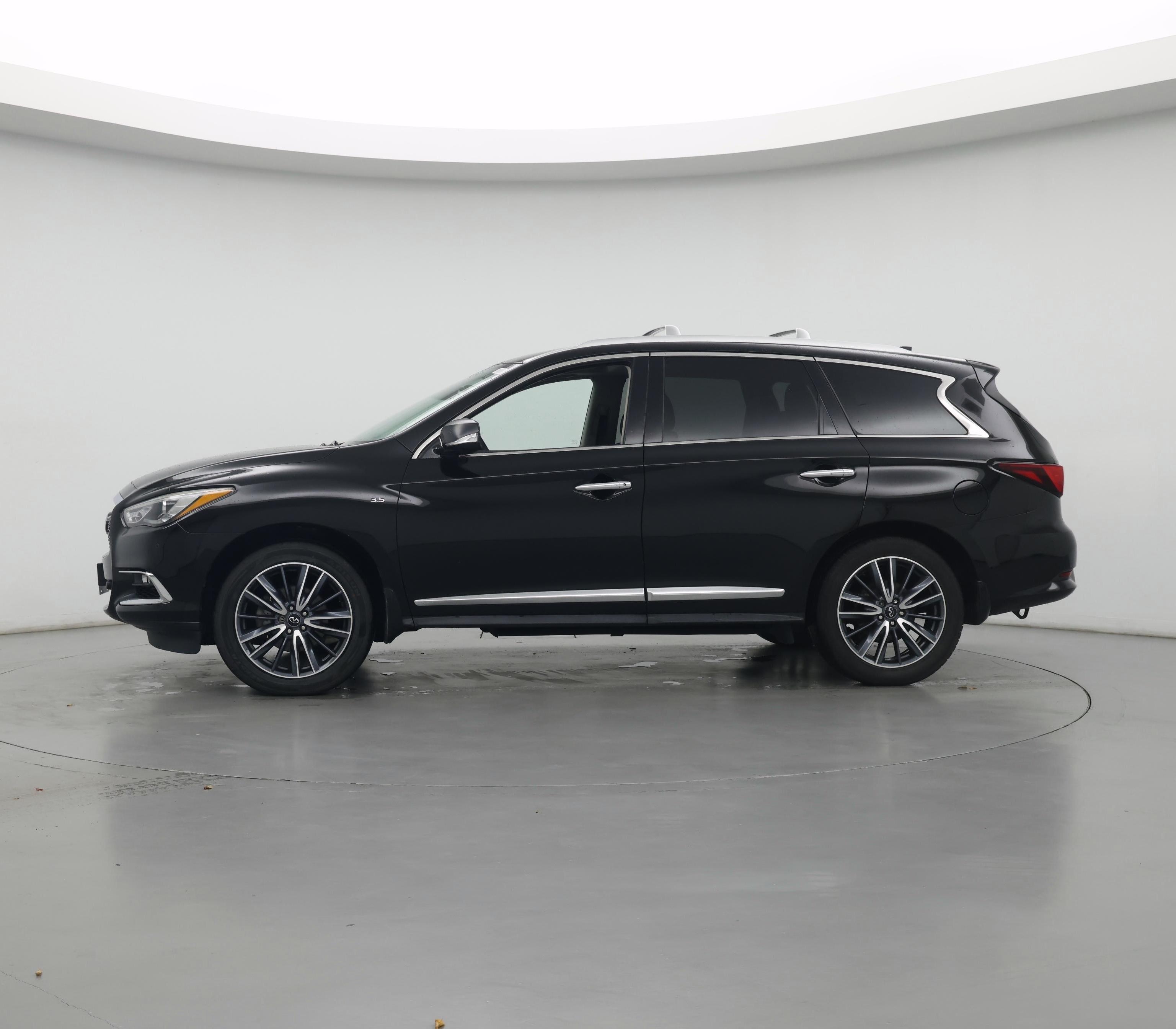 Thumbnail: 2019 INFINITI QX60 - 3