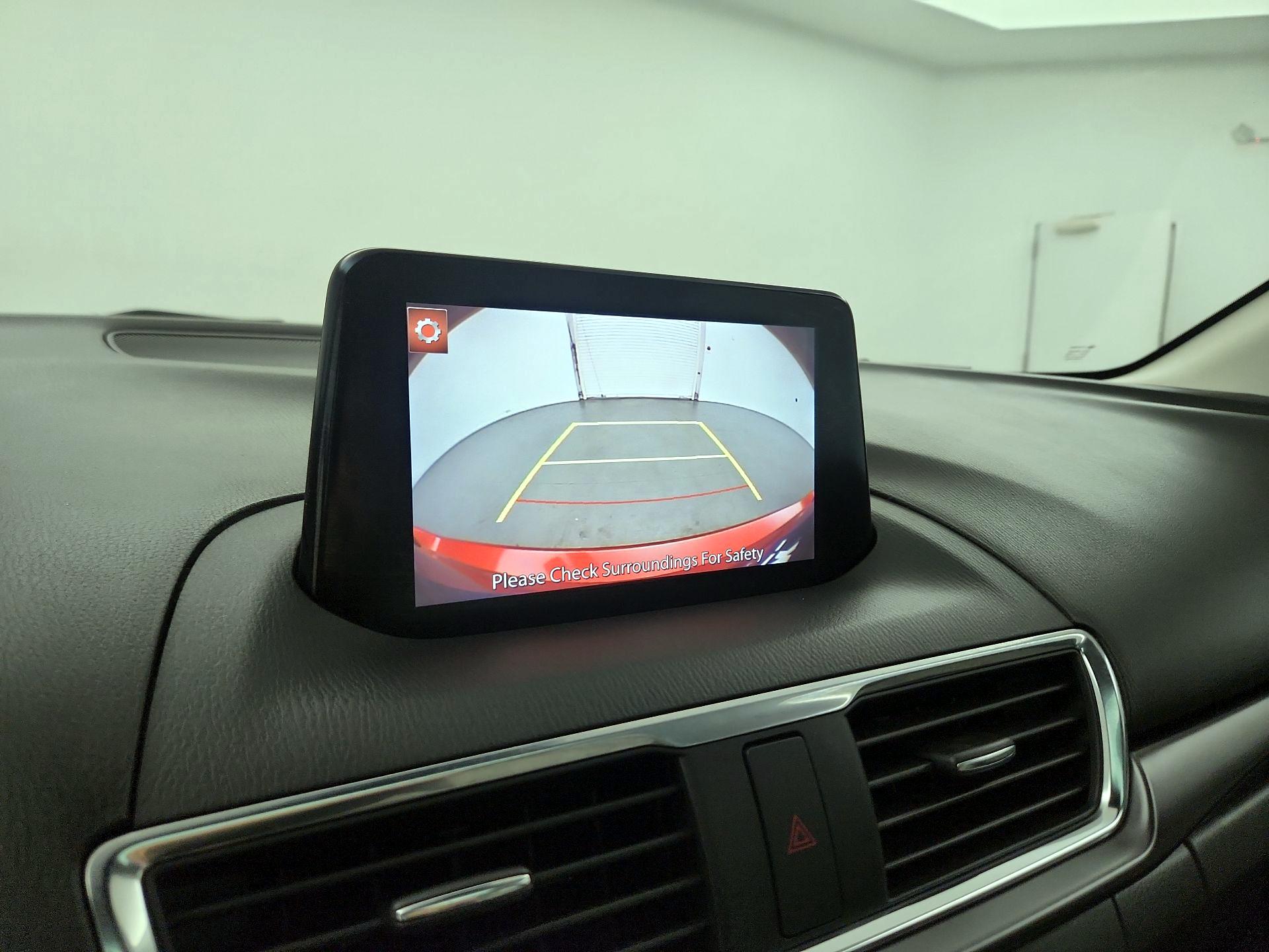 Thumbnail: 2017 Mazda Mazda3 - 12