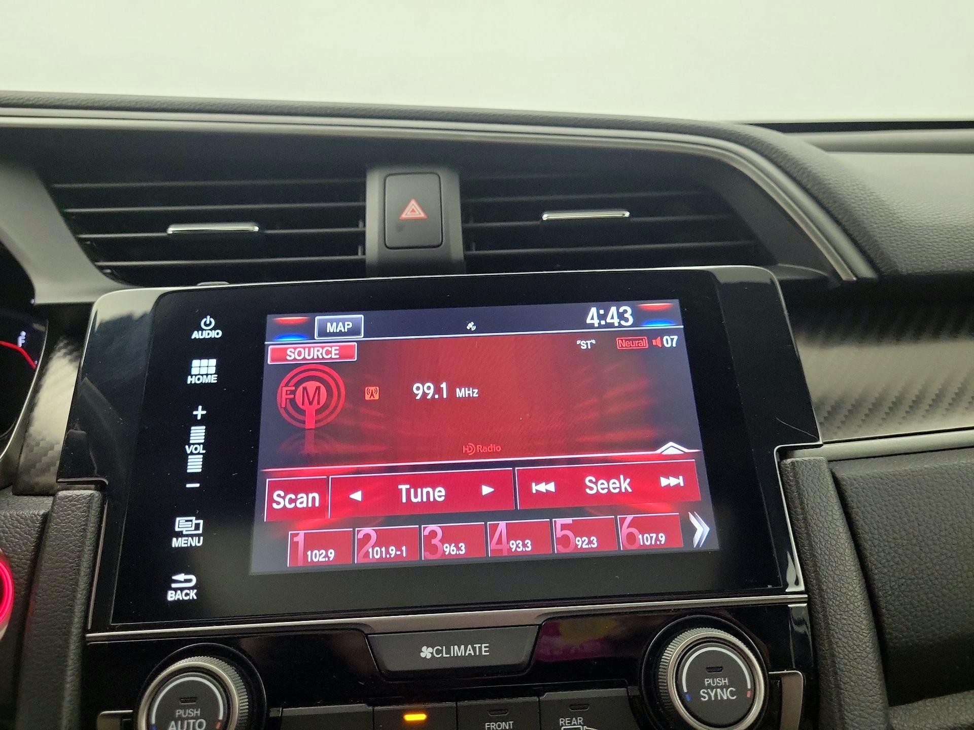 Thumbnail: 2017 Honda Civic - 13