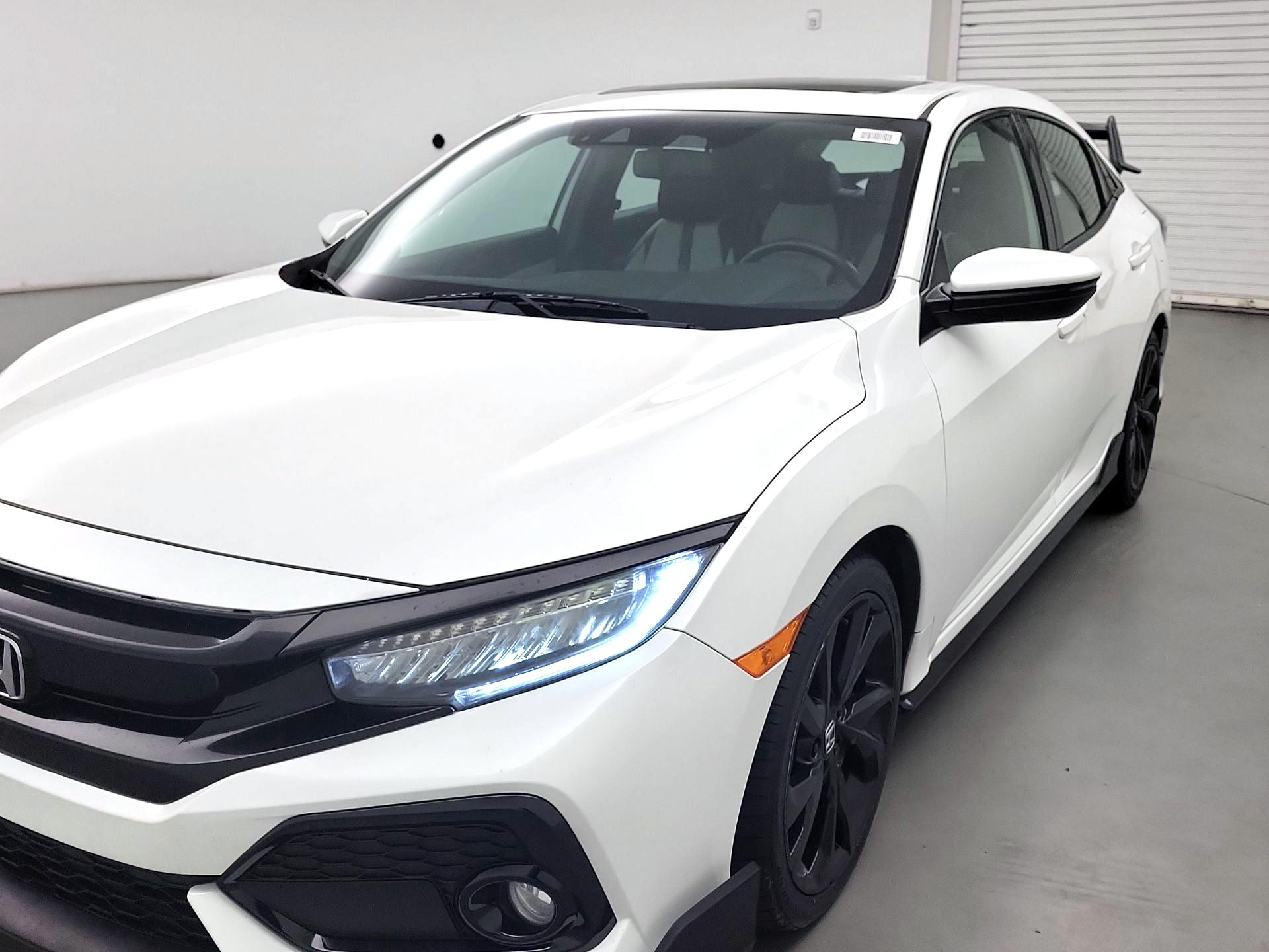 Thumbnail: 2017 Honda Civic - 3