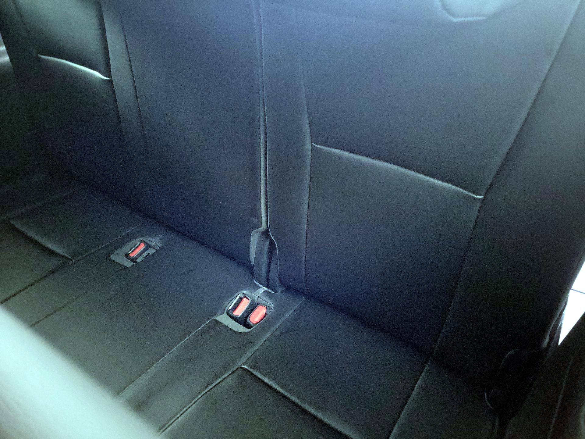 Thumbnail: 2021 Toyota Highlander - 20