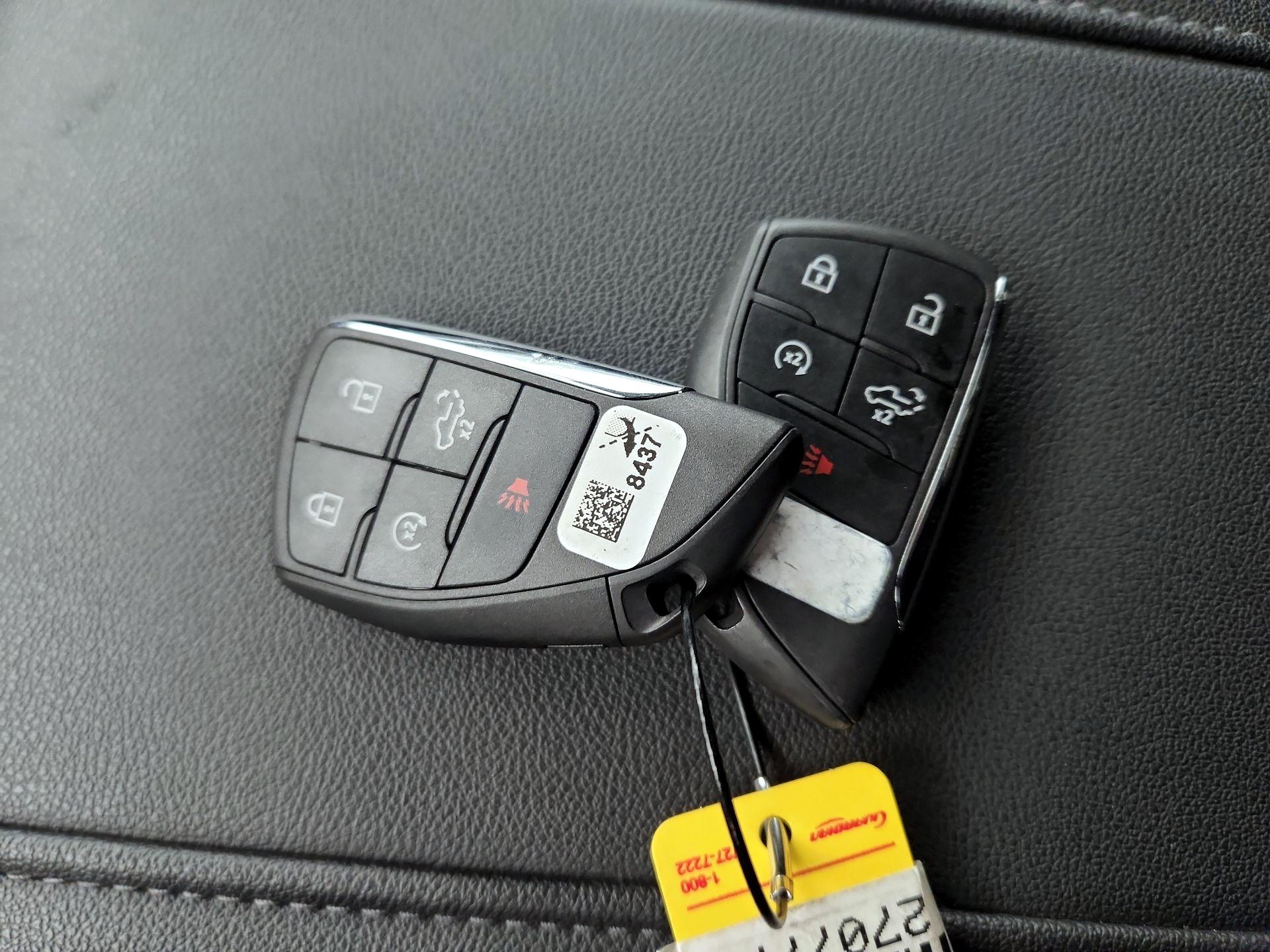 Thumbnail: 2023 Chevrolet Silverado 1500 - 20