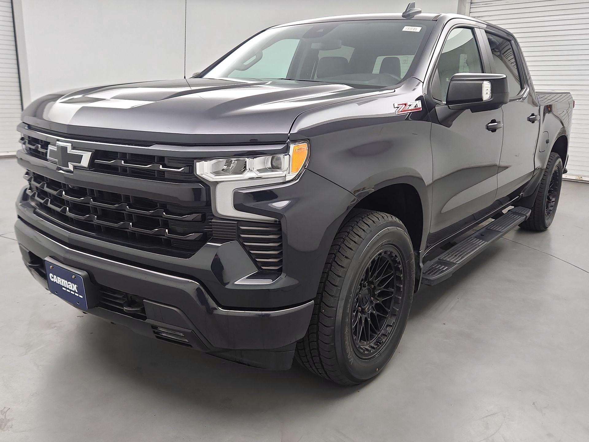 Thumbnail: 2023 Chevrolet Silverado 1500 - 3