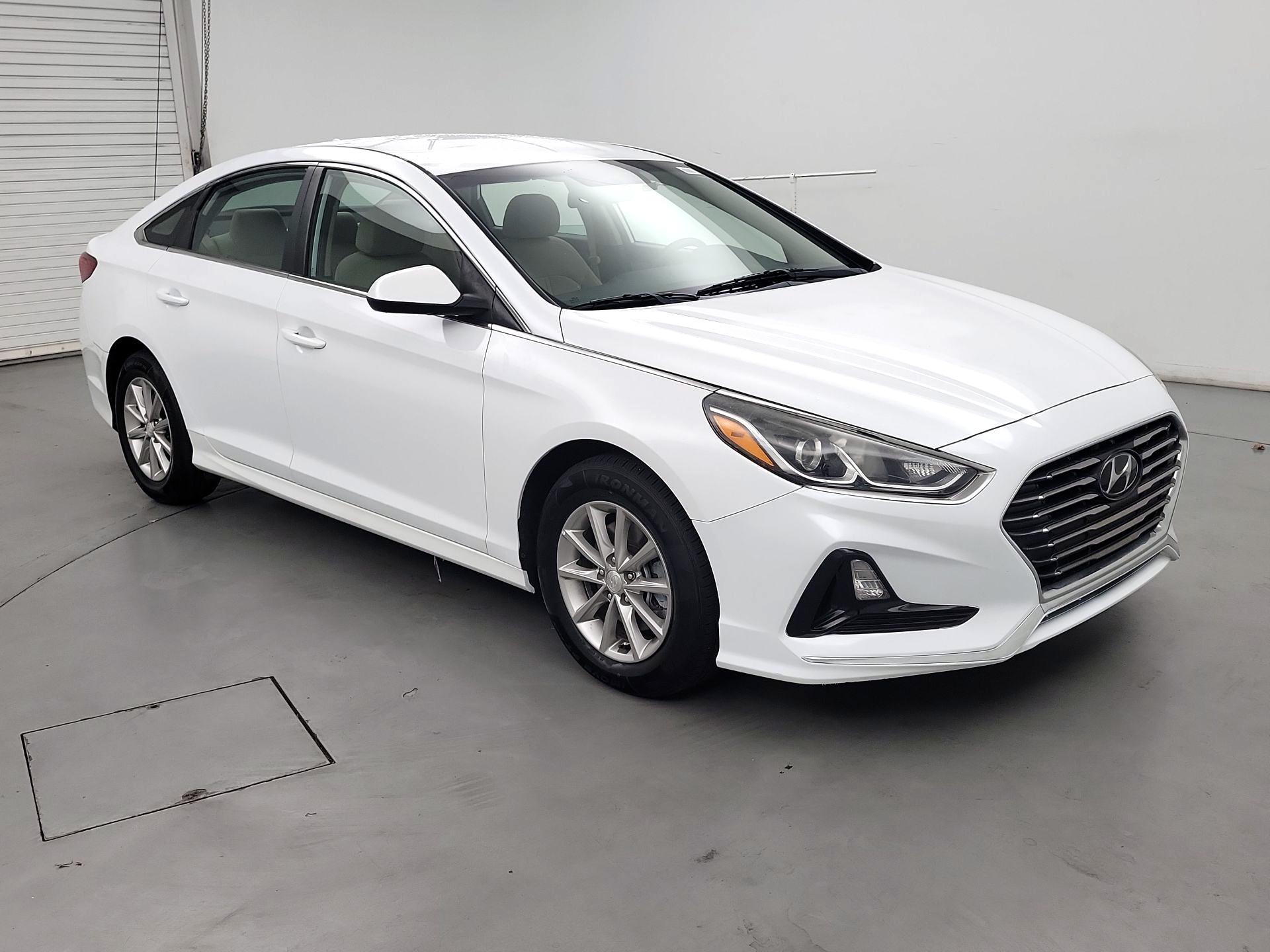 Thumbnail: 2019 Hyundai Sonata - 1
