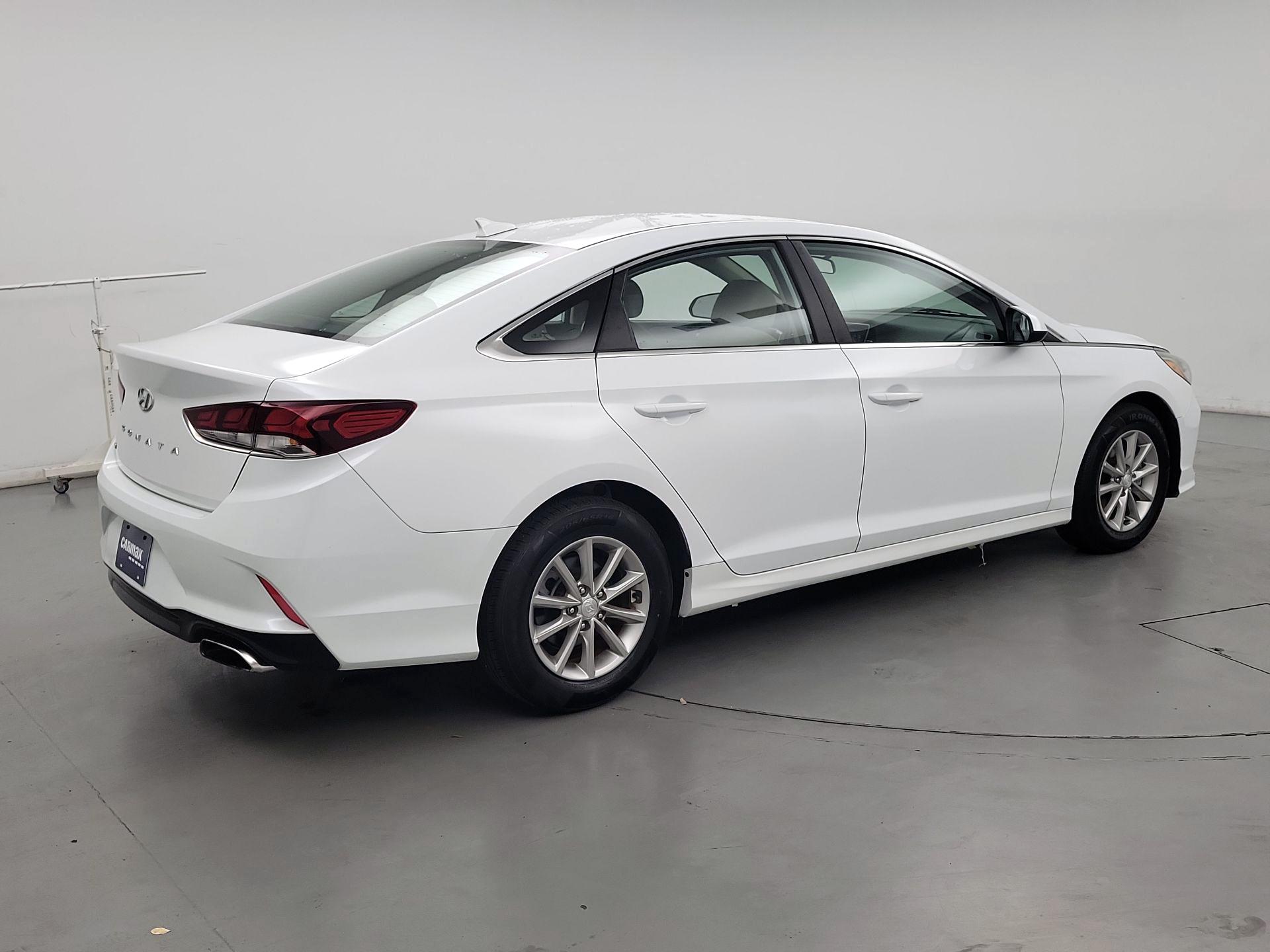 Thumbnail: 2019 Hyundai Sonata - 5