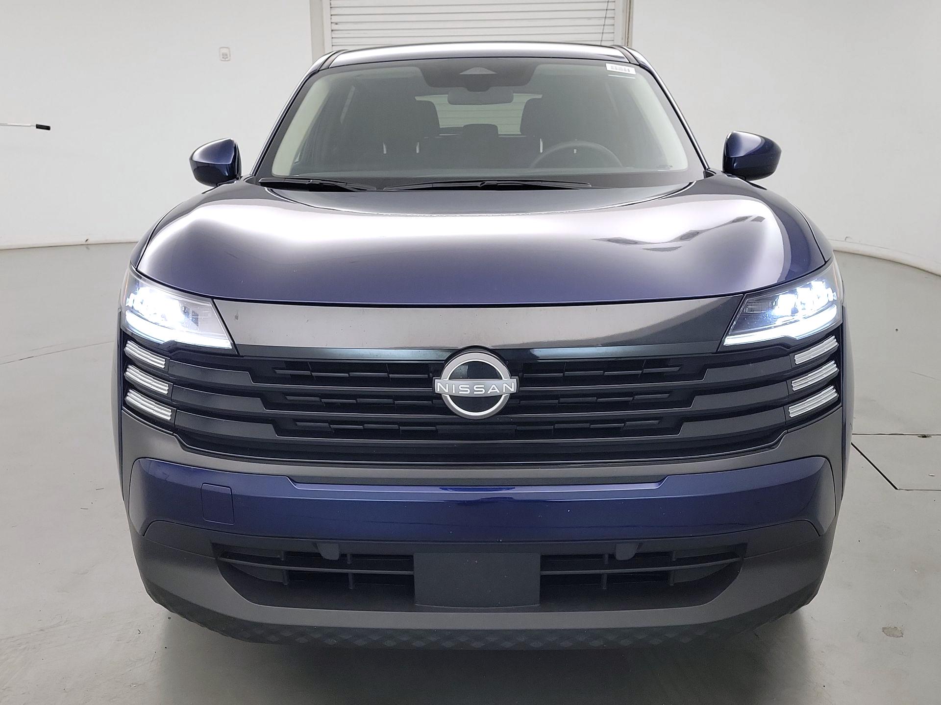 Thumbnail: 2025 Nissan Kicks - 2