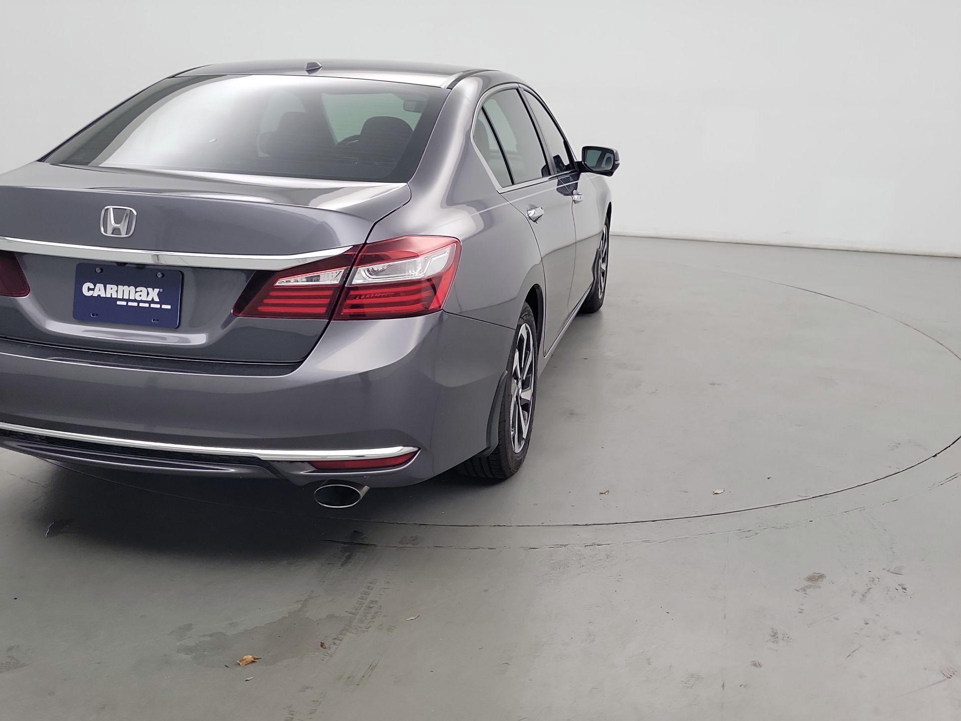 Thumbnail: 2016 Honda Accord - 5