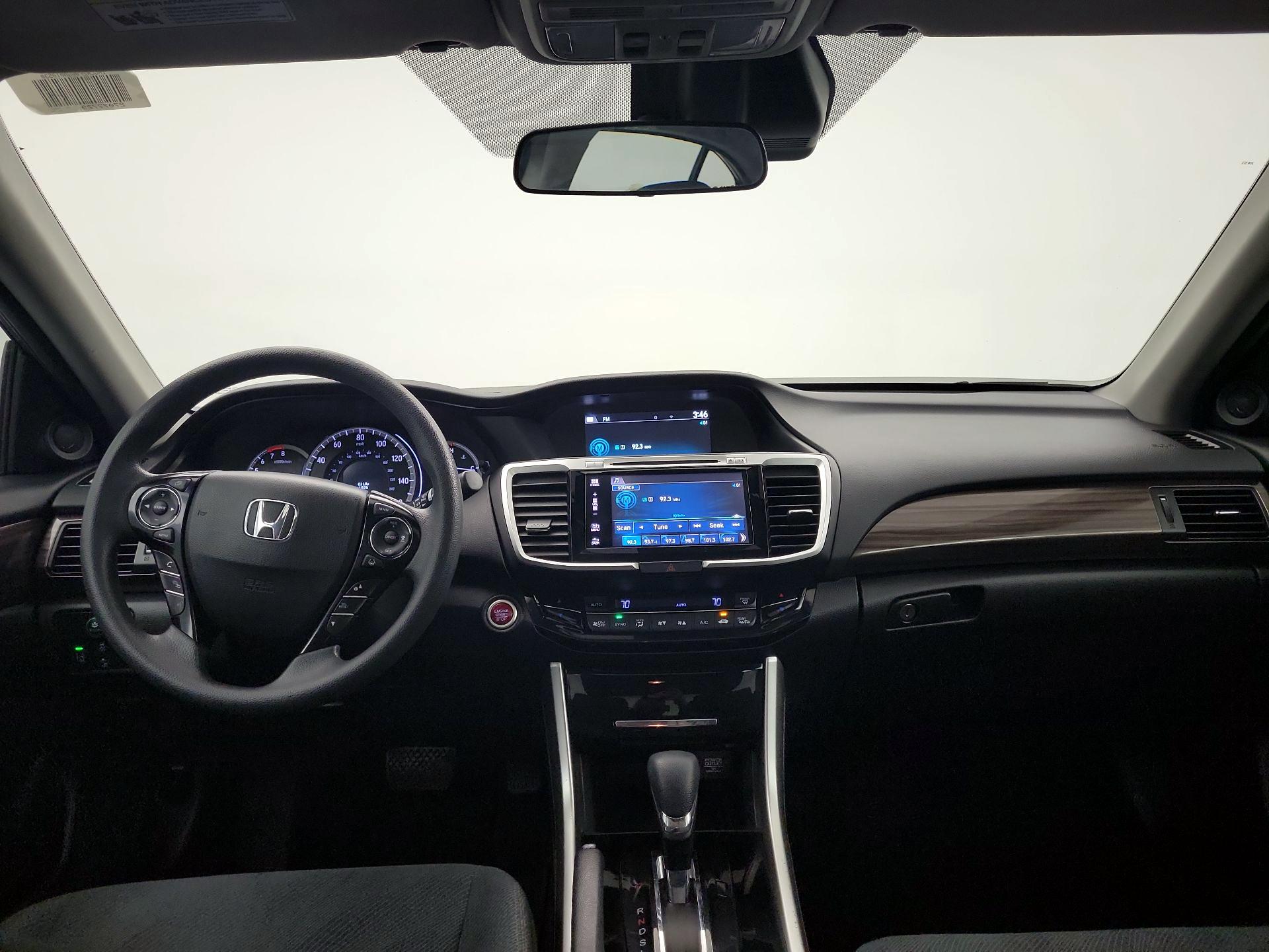 Thumbnail: 2016 Honda Accord - 8