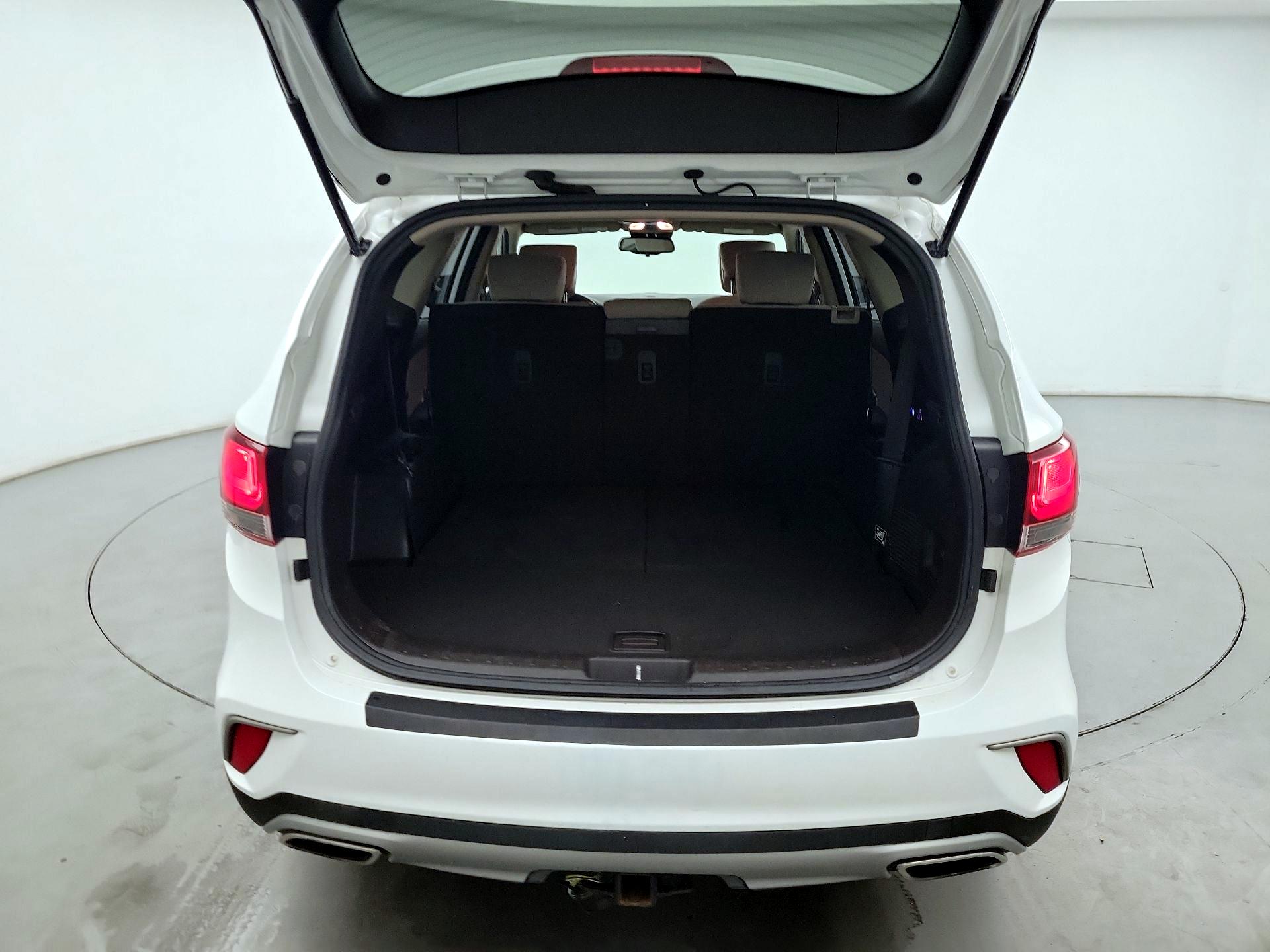 Thumbnail: 2017 Hyundai Santa Fe - 20