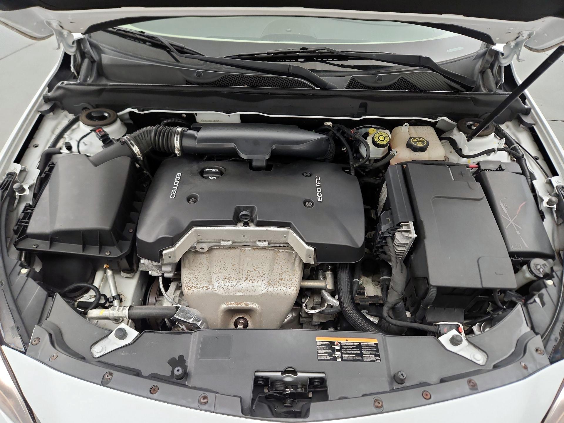 Thumbnail: 2016 Chevrolet Malibu - 19