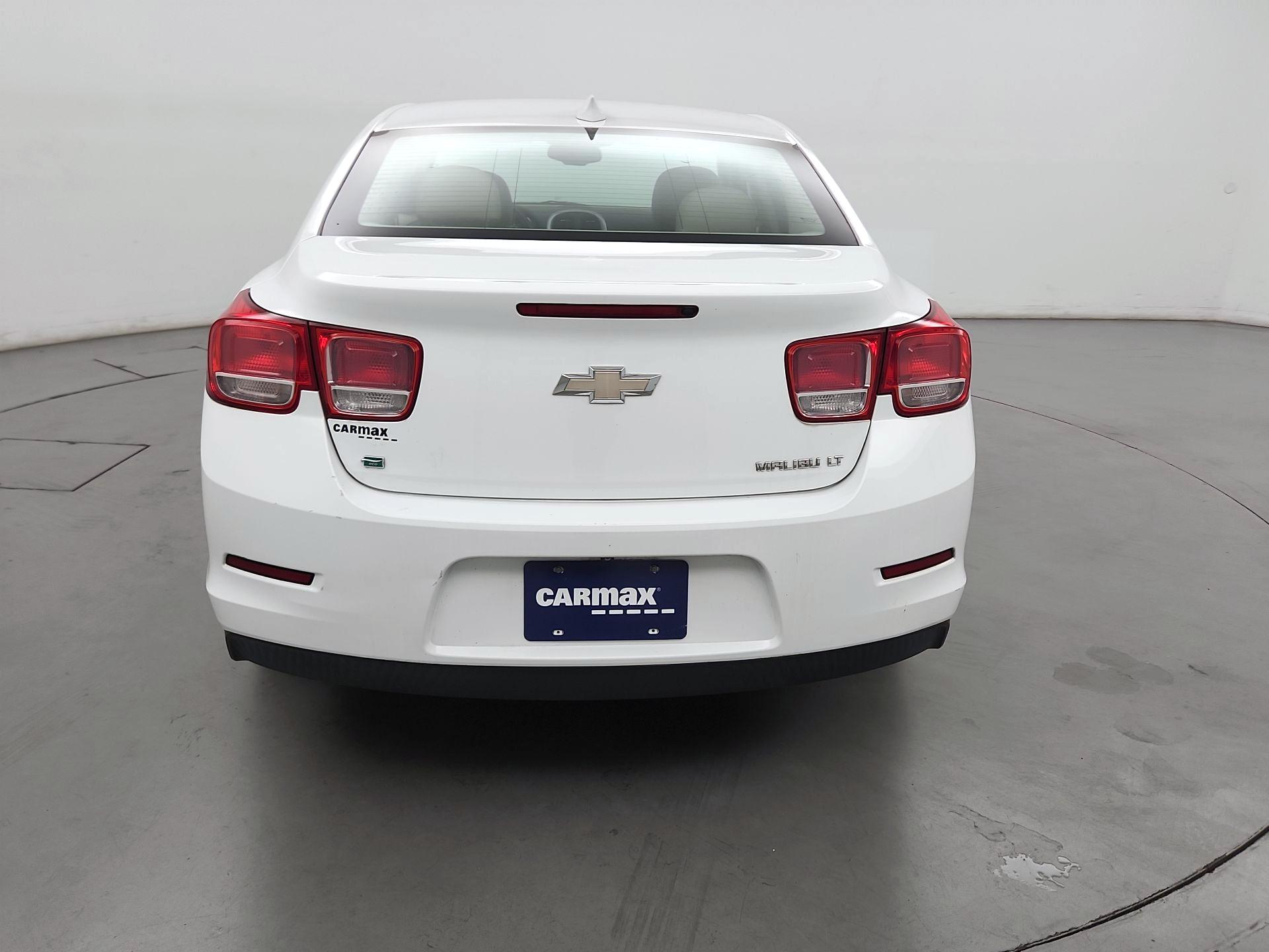 Thumbnail: 2016 Chevrolet Malibu - 6