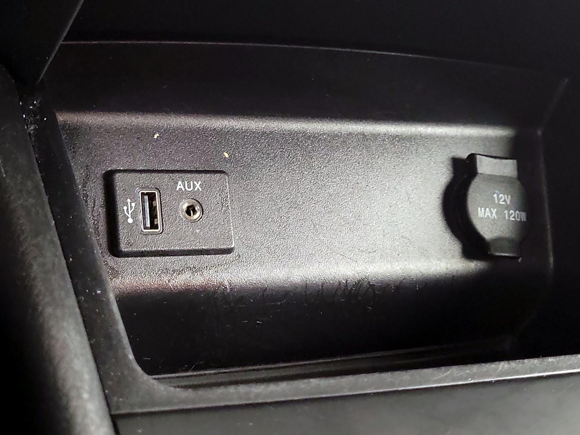 Thumbnail: 2018 Nissan Altima - 16