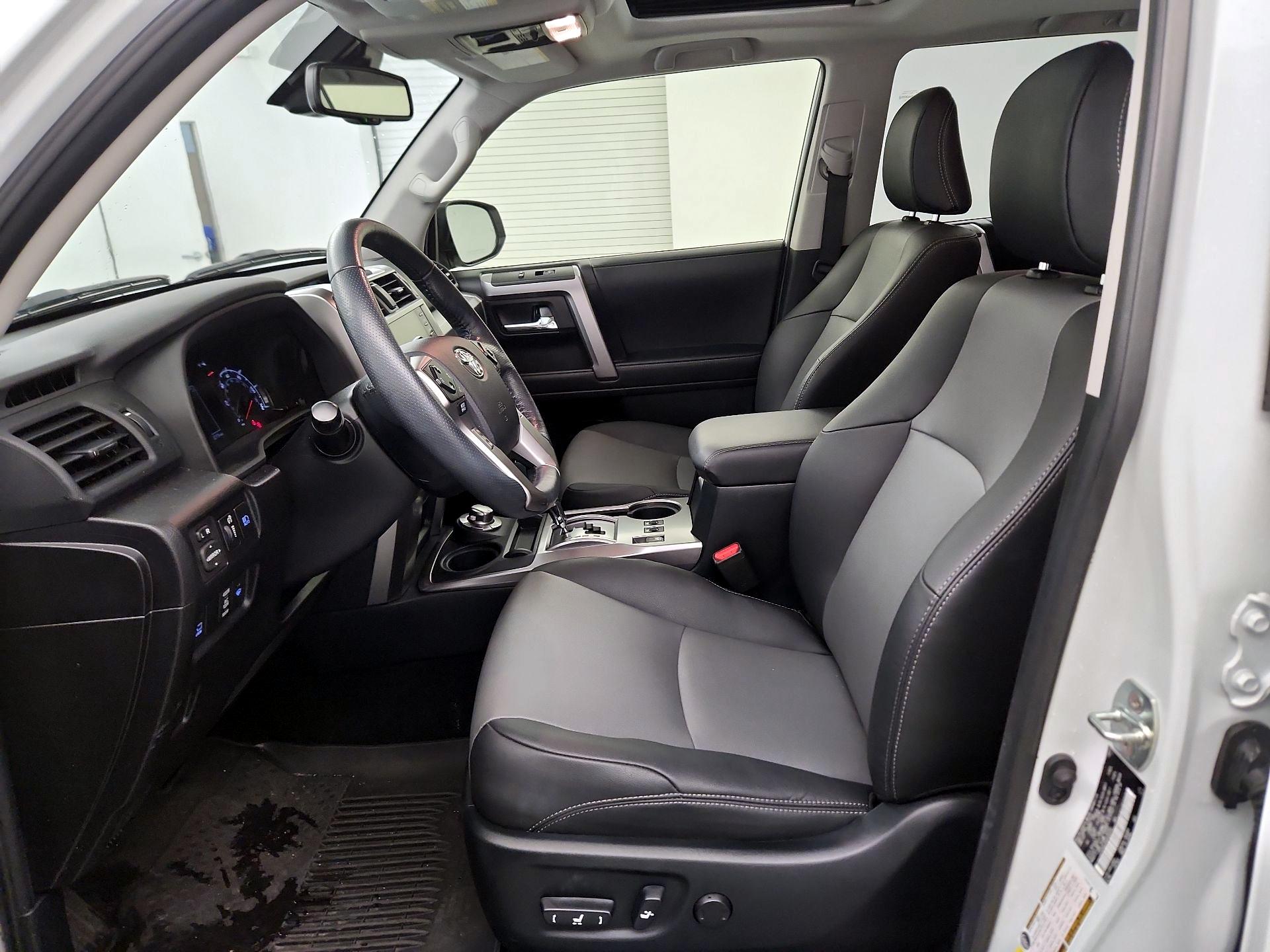 Thumbnail: 2024 Toyota 4Runner - 9