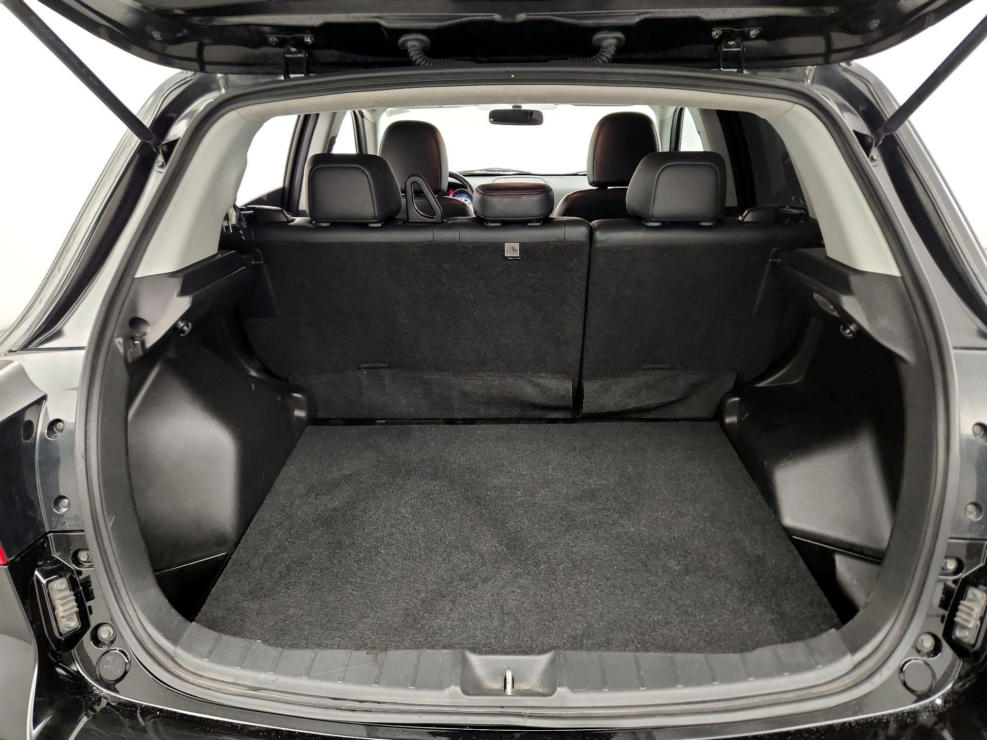 Thumbnail: 2018 Mitsubishi Outlander Sport - 17