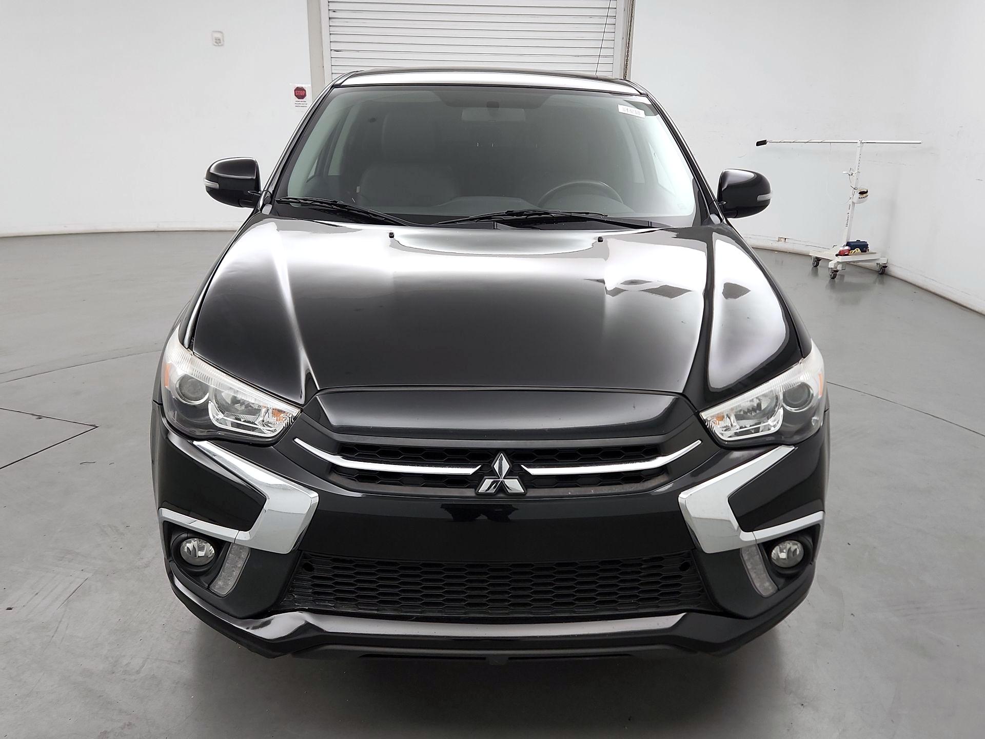 Thumbnail: 2018 Mitsubishi Outlander Sport - 2