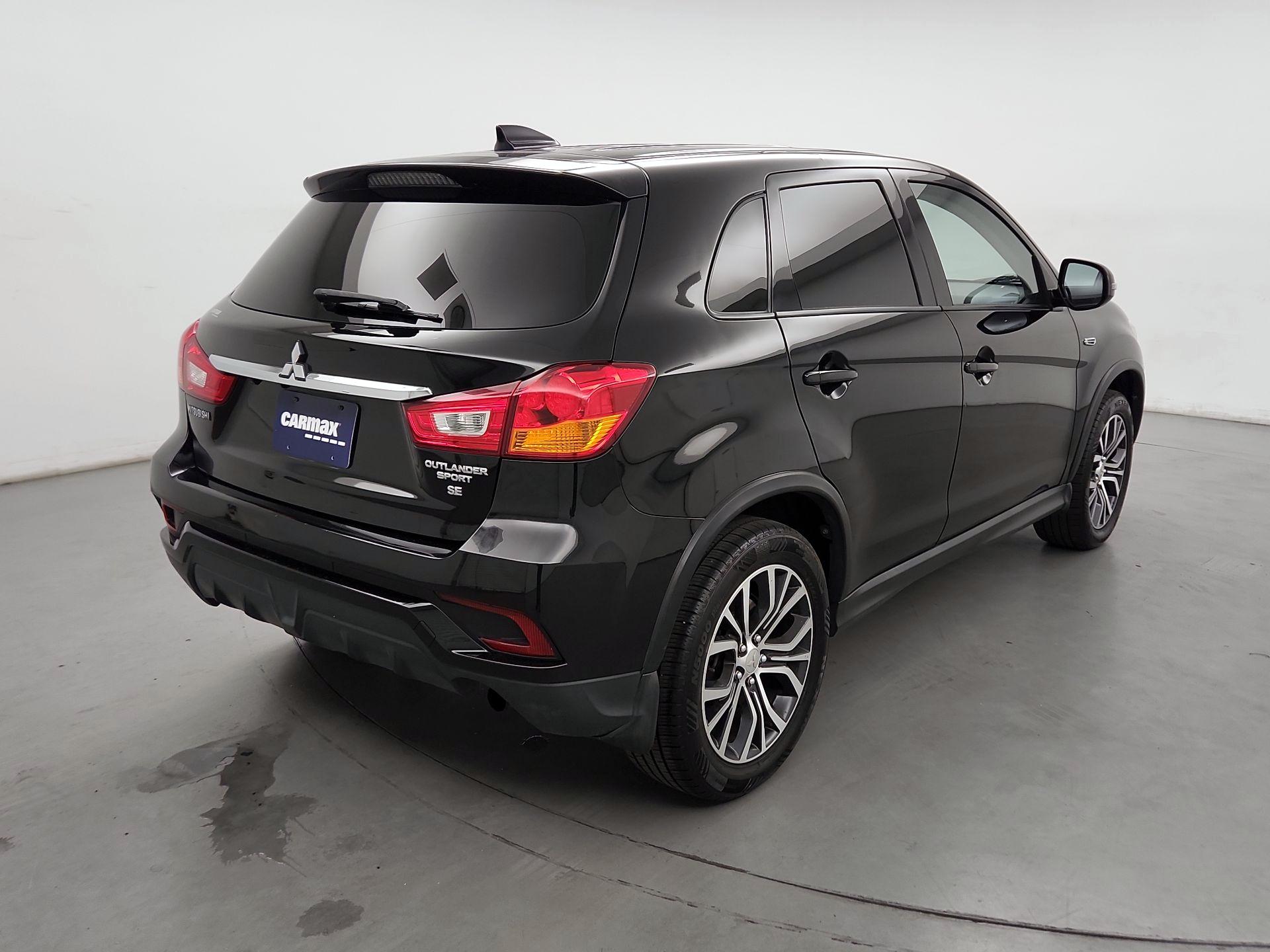 Thumbnail: 2018 Mitsubishi Outlander Sport - 5