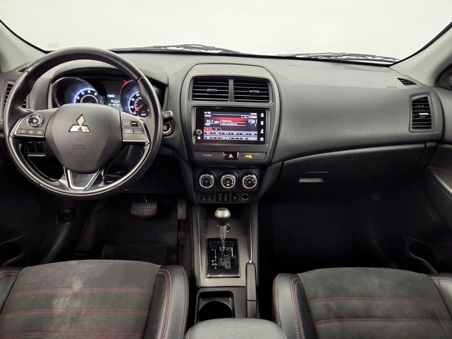 Thumbnail: 2018 Mitsubishi Outlander Sport - 8