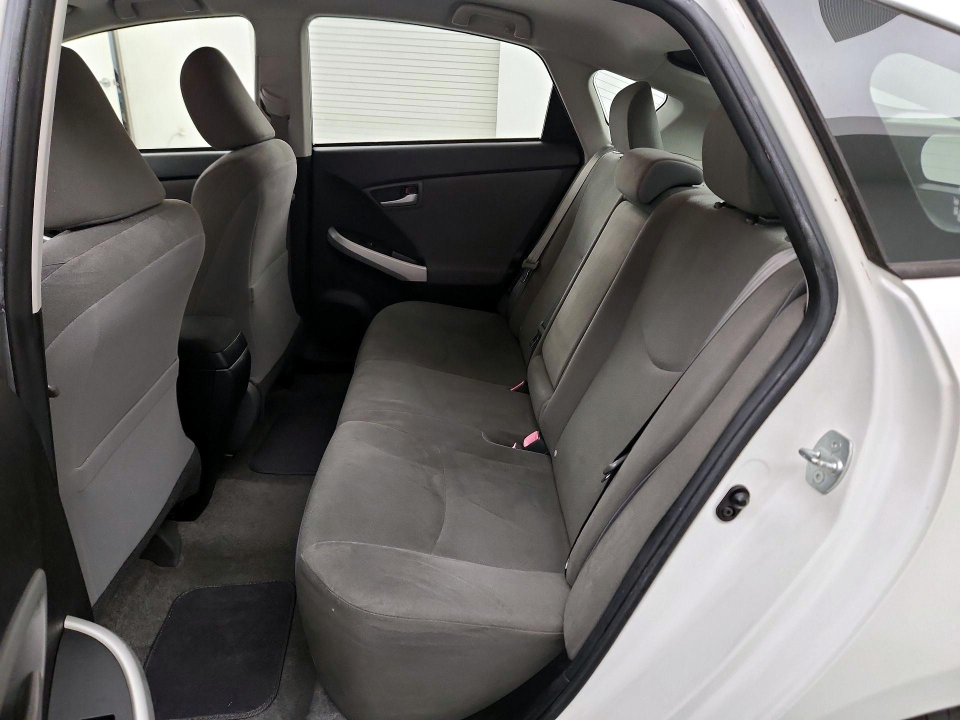 Thumbnail: 2014 Toyota Prius - 16