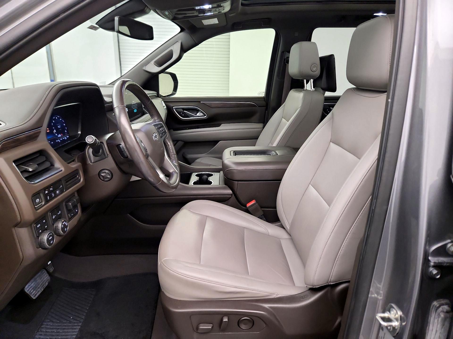 Thumbnail: 2022 Chevrolet Tahoe - 9