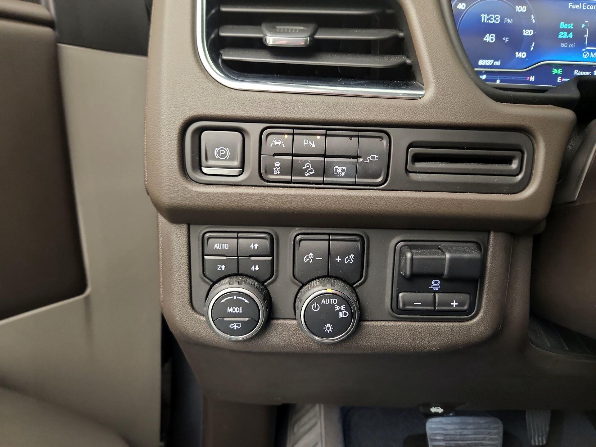 Thumbnail: 2022 Chevrolet Tahoe - 11