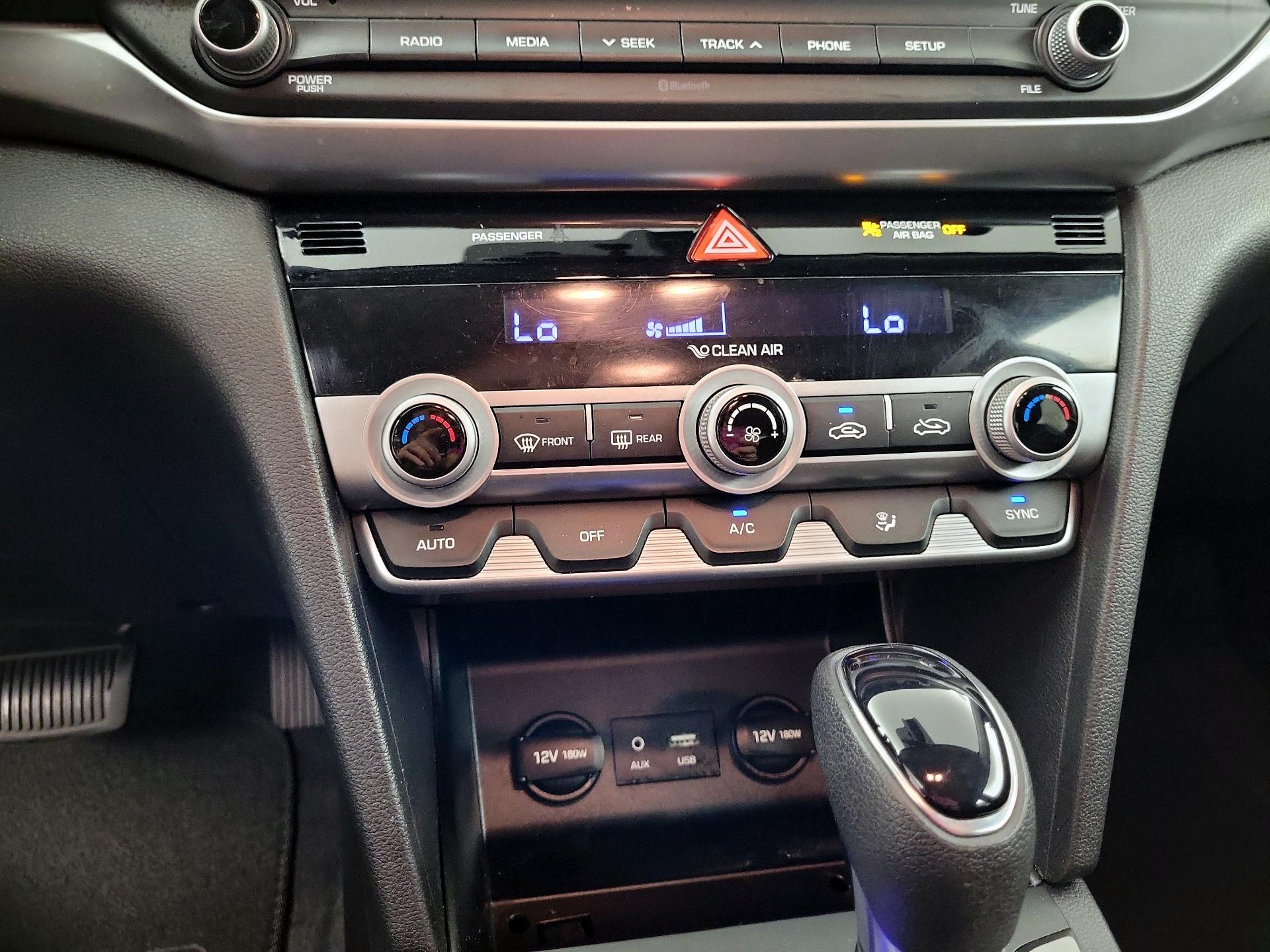 Thumbnail: 2020 Hyundai Elantra - 14