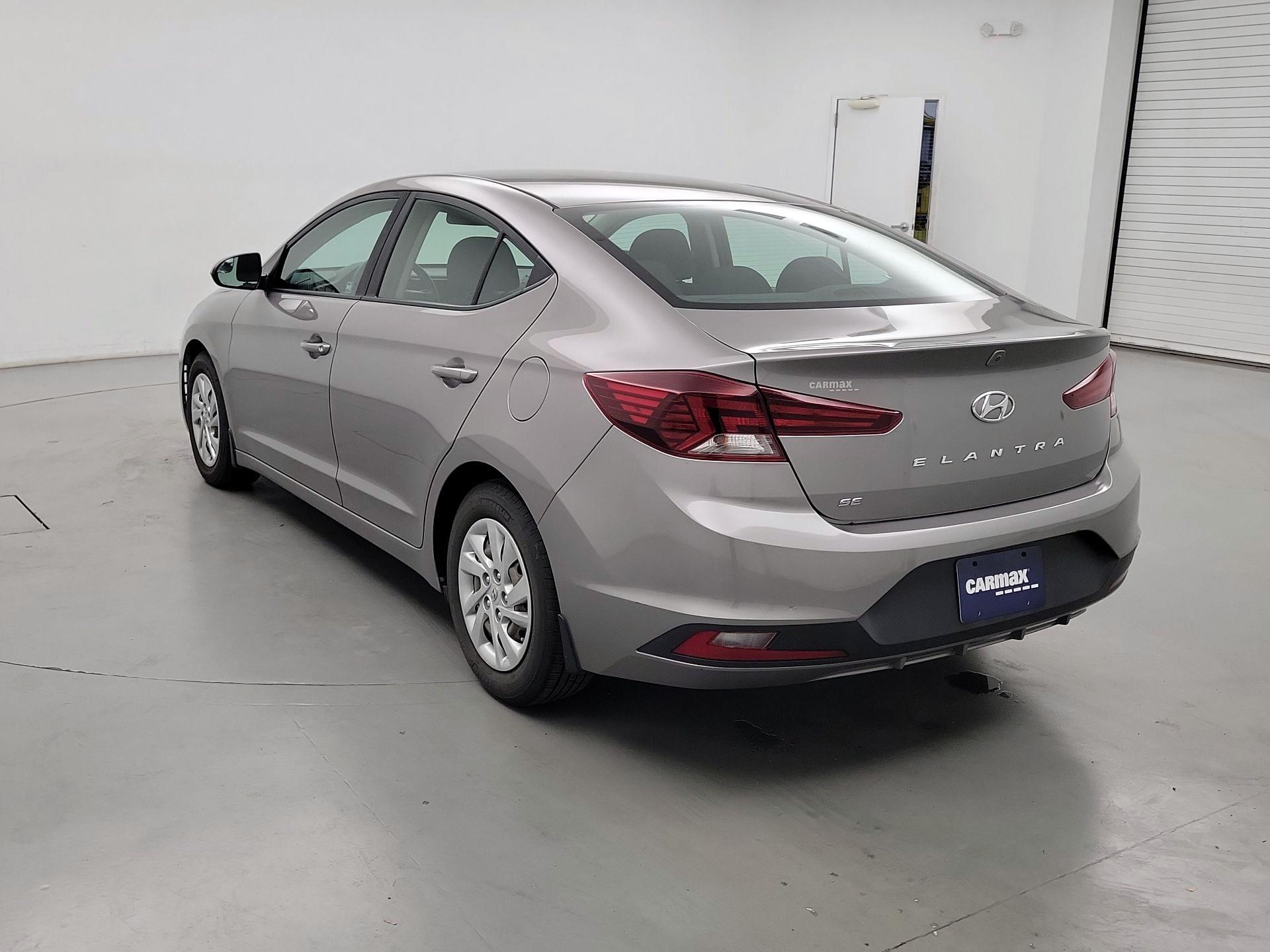Thumbnail: 2020 Hyundai Elantra - 7