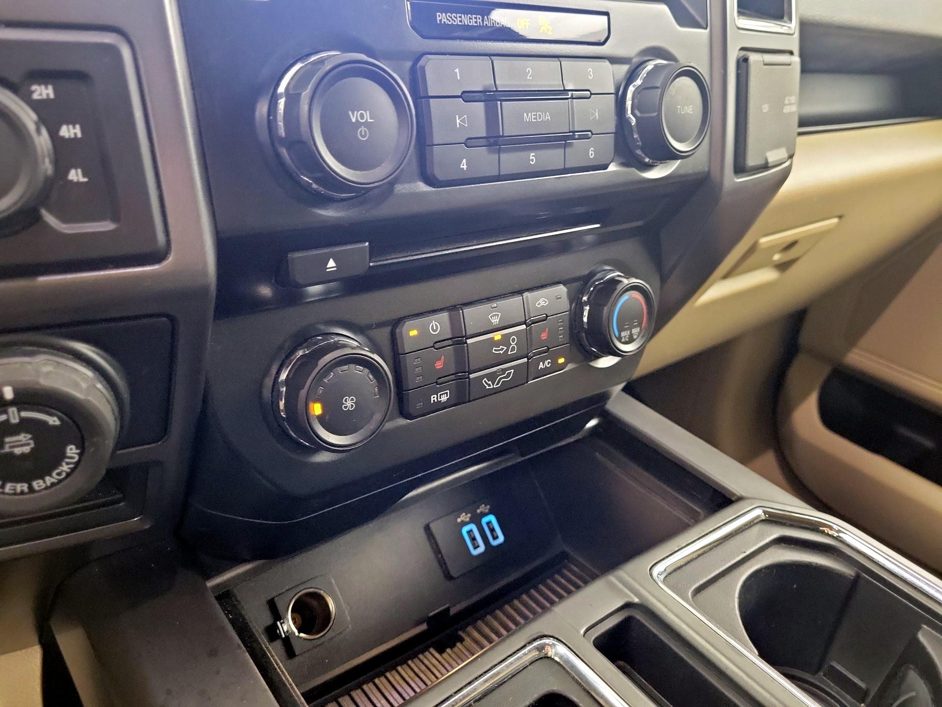 Thumbnail: 2016 Ford F-150 - 14